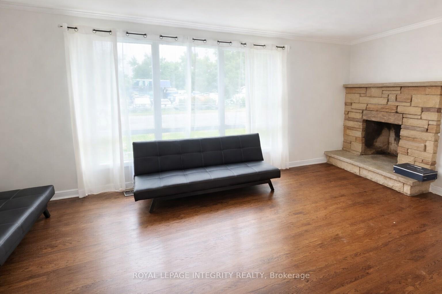 Photo 13 of 1152 Tawney Road, Ottawa, Hawthorne Meadows — HOMEH