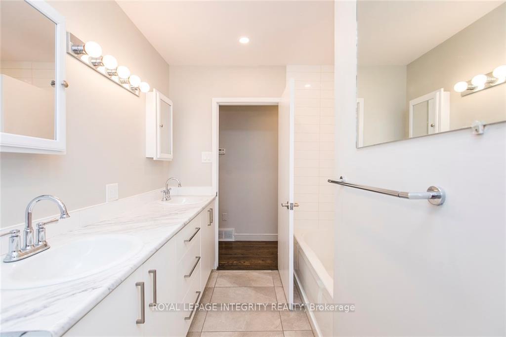 Photo 18 of 1152 Tawney Road, Ottawa, Hawthorne Meadows — HOMEH