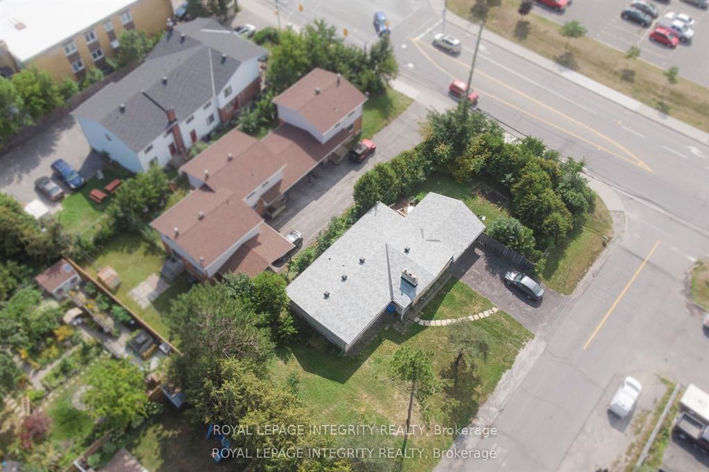 Photo 33 of 1152 Tawney Road, Ottawa, Hawthorne Meadows — HOMEH