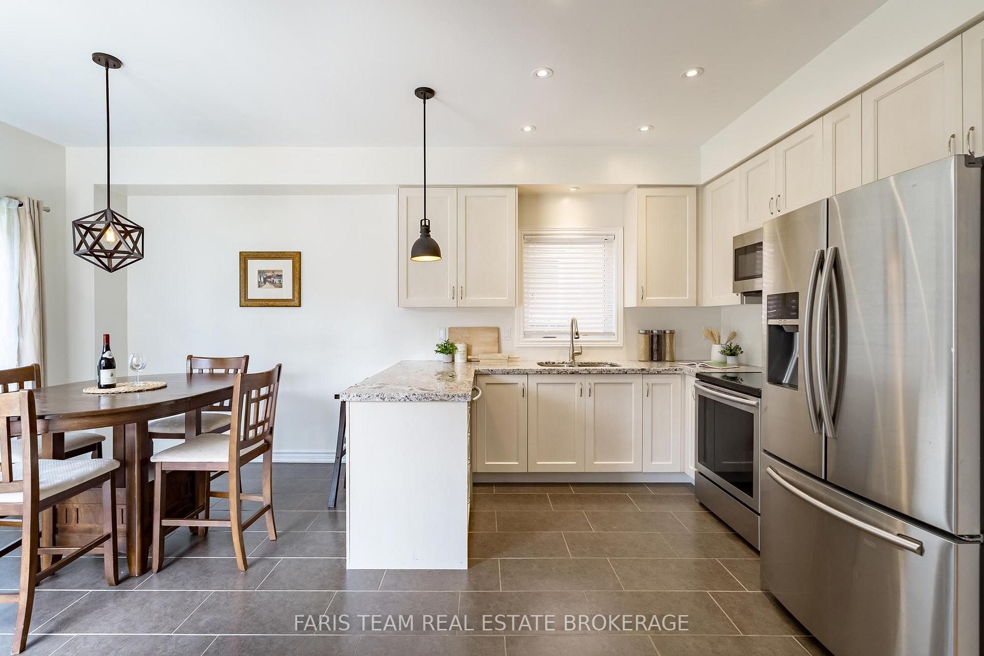 Photo 16 of 1110 Wharram Way, Innisfil, Lefroy — HOMEH