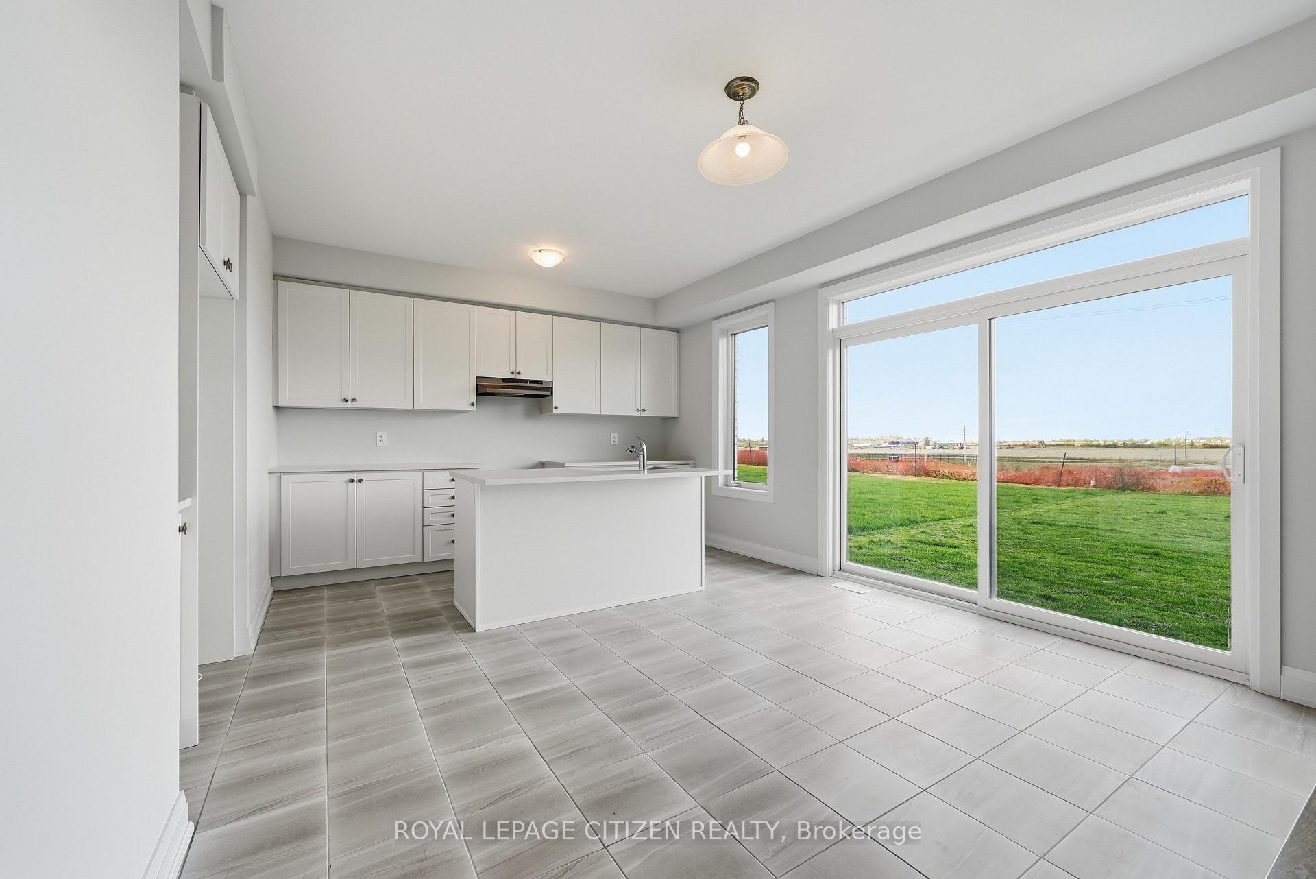 Photo 16 of 72 Butler Boulevard, Kawartha Lakes, Lindsay — HOMEH