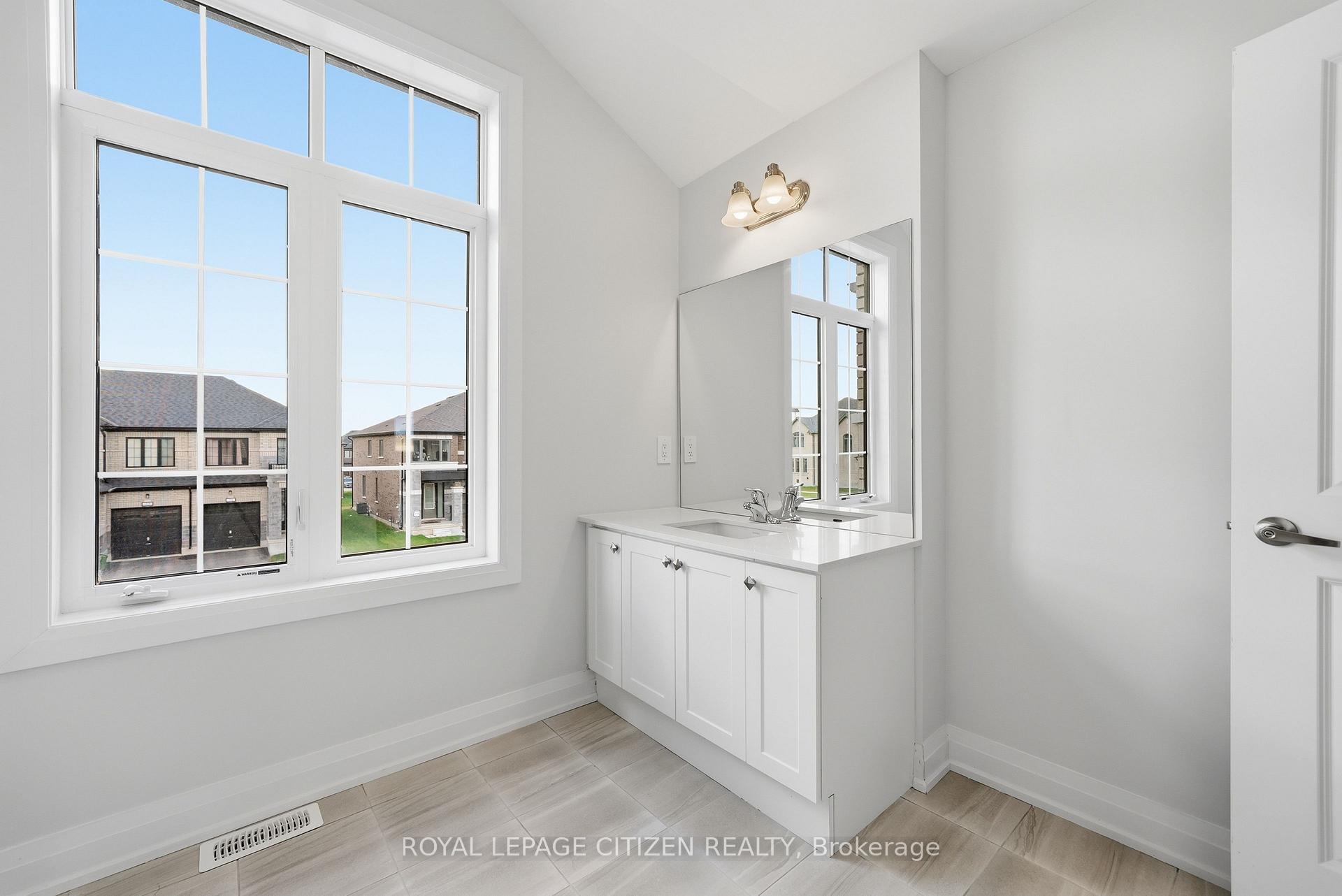 Photo 38 of 72 Butler Boulevard, Kawartha Lakes, Lindsay — HOMEH