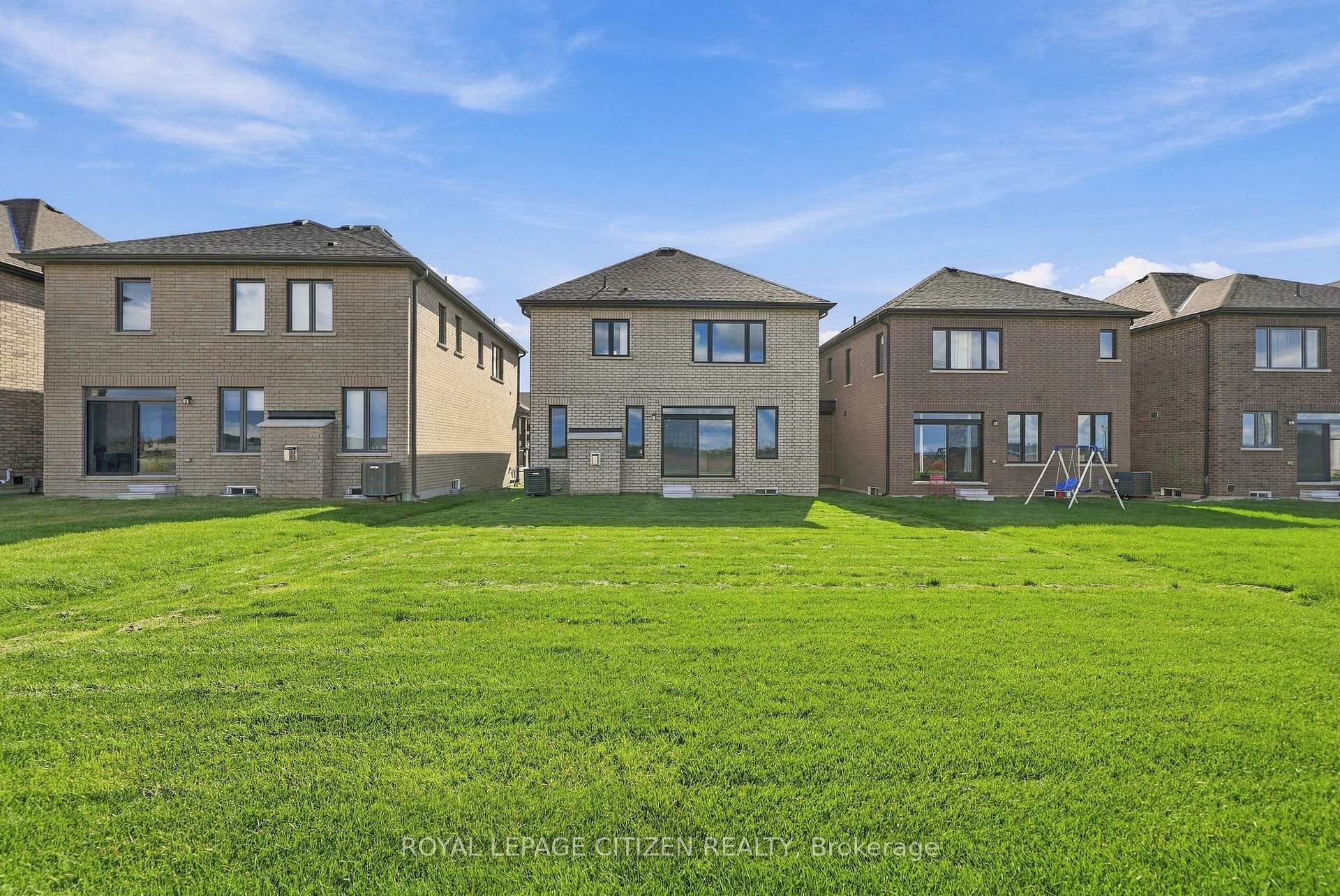 Photo 48 of 72 Butler Boulevard, Kawartha Lakes, Lindsay — HOMEH