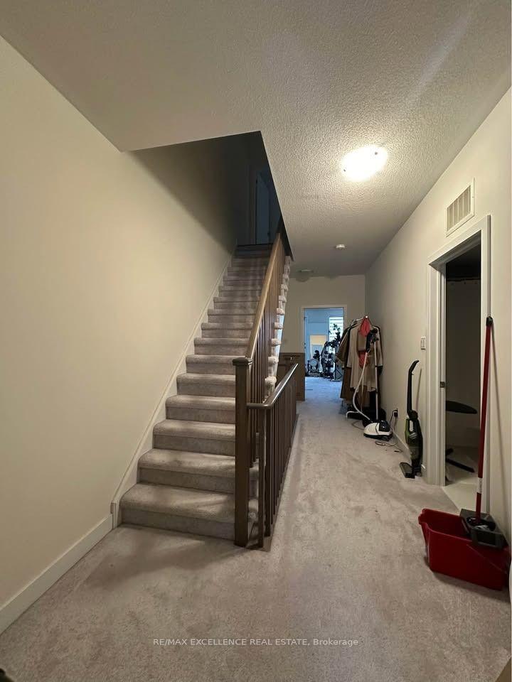 Photo 4 of 87 William Duncan Road, North York, Downsview-Roding-CFB — HOMEH