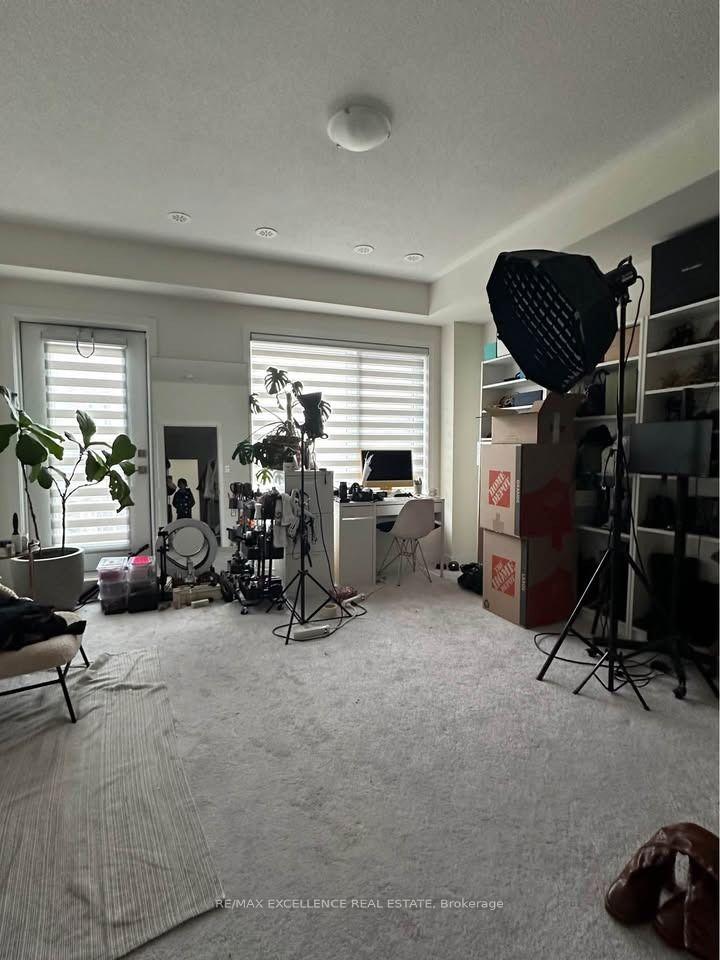 Photo 8 of 87 William Duncan Road, North York, Downsview-Roding-CFB — HOMEH