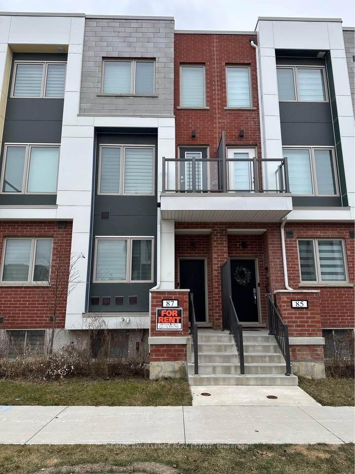Photo 15 of 87 William Duncan Road, North York, Downsview-Roding-CFB — HOMEH