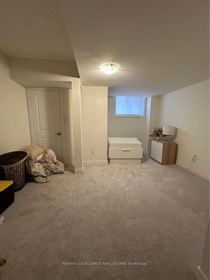 Photo 16 of 87 William Duncan Road, North York, Downsview-Roding-CFB — HOMEH