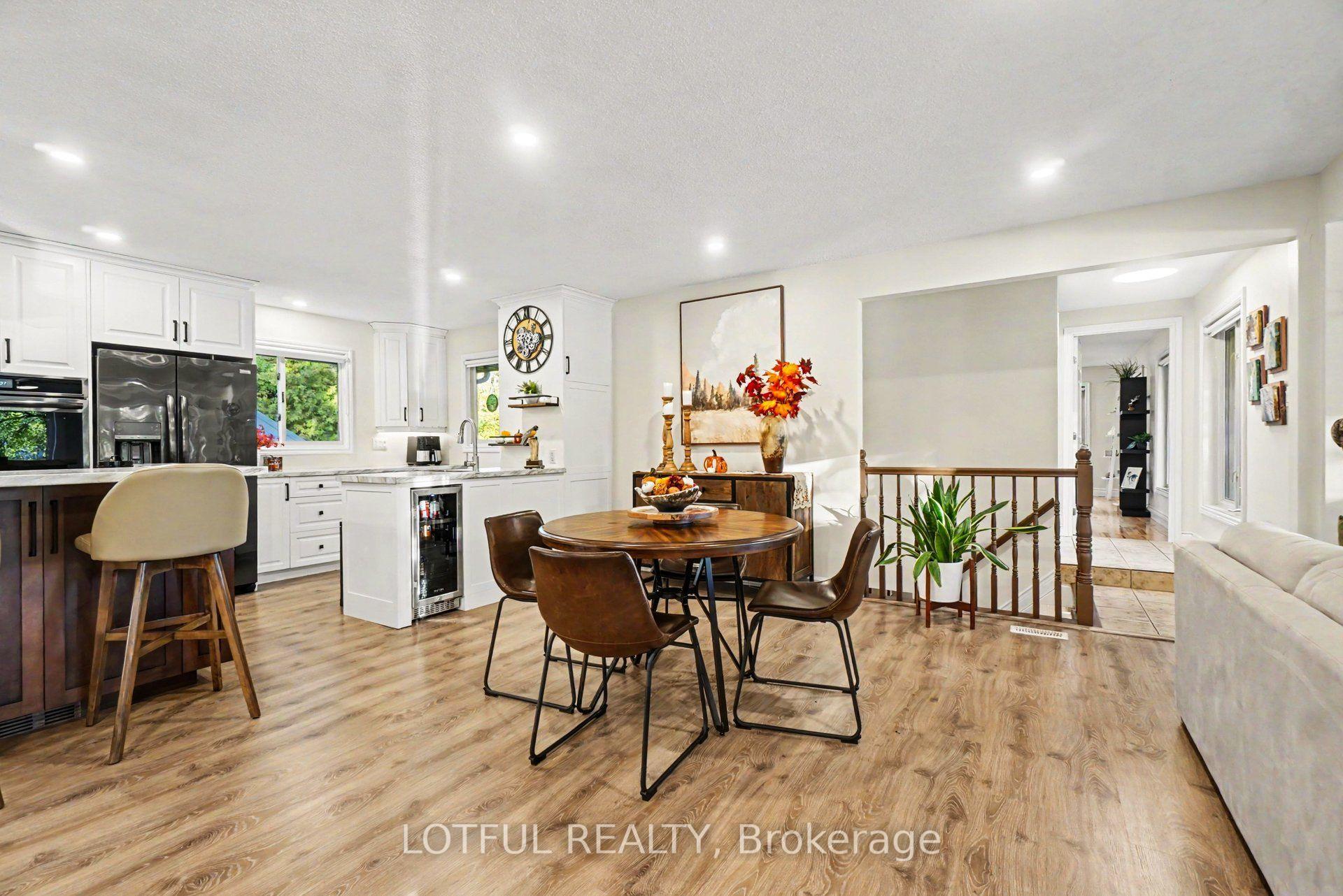 Photo 5 of 2420 Pine Avenue, Ottawa, Manotick East to Manotick Station — HOMEH