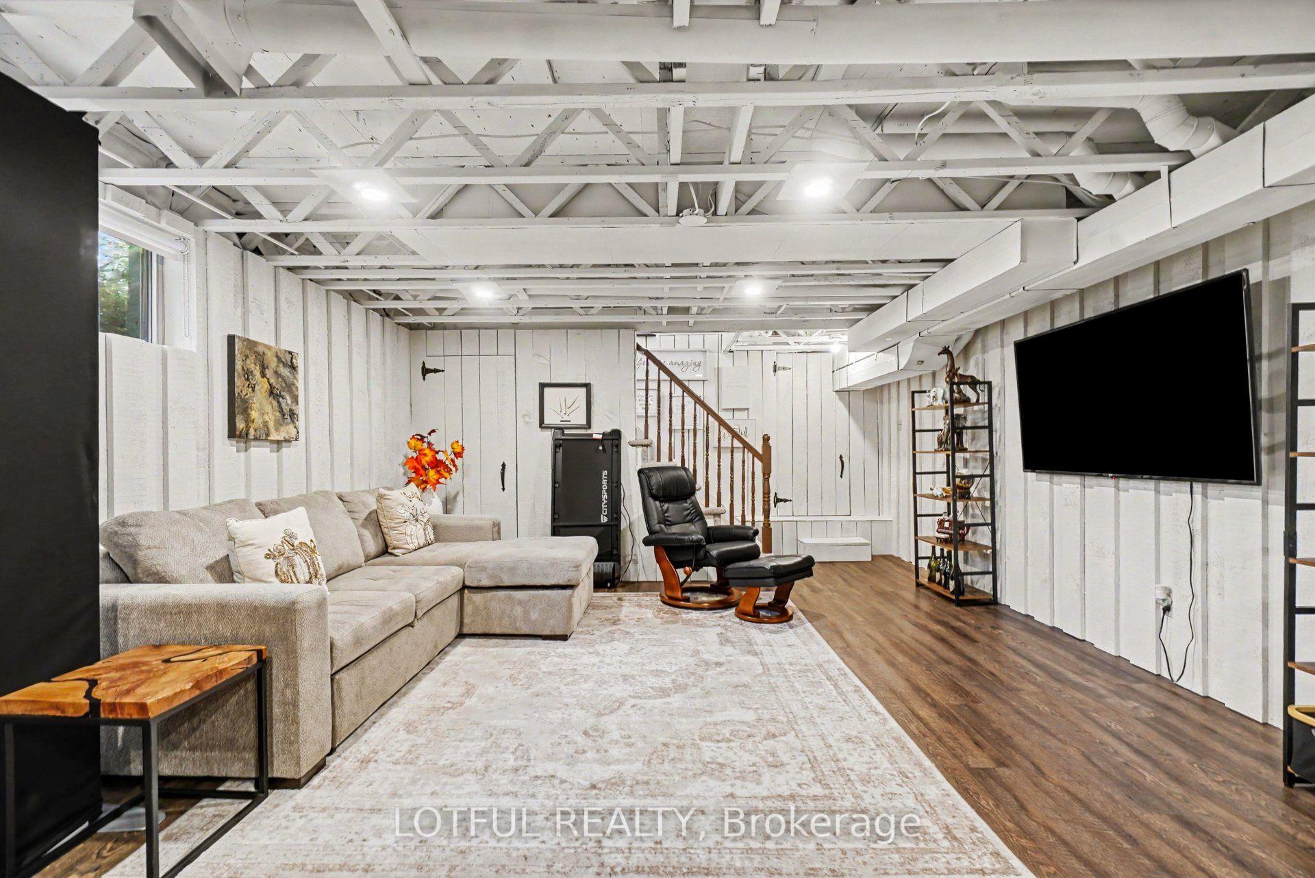 Photo 25 of 2420 Pine Avenue, Ottawa, Manotick East to Manotick Station — HOMEH