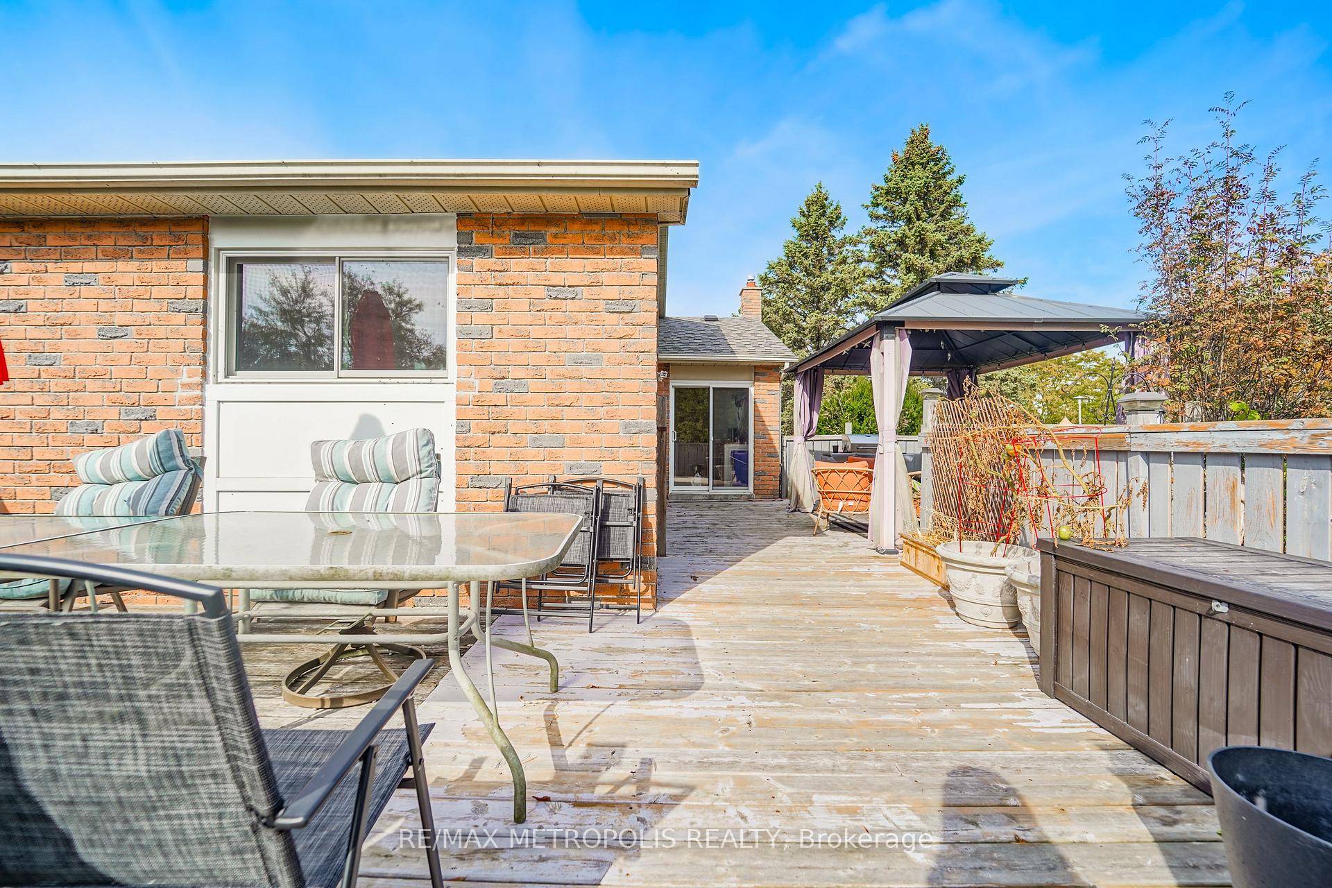 Photo 12 of 1 Herriot Street, Caledon, Palgrave — HOMEH