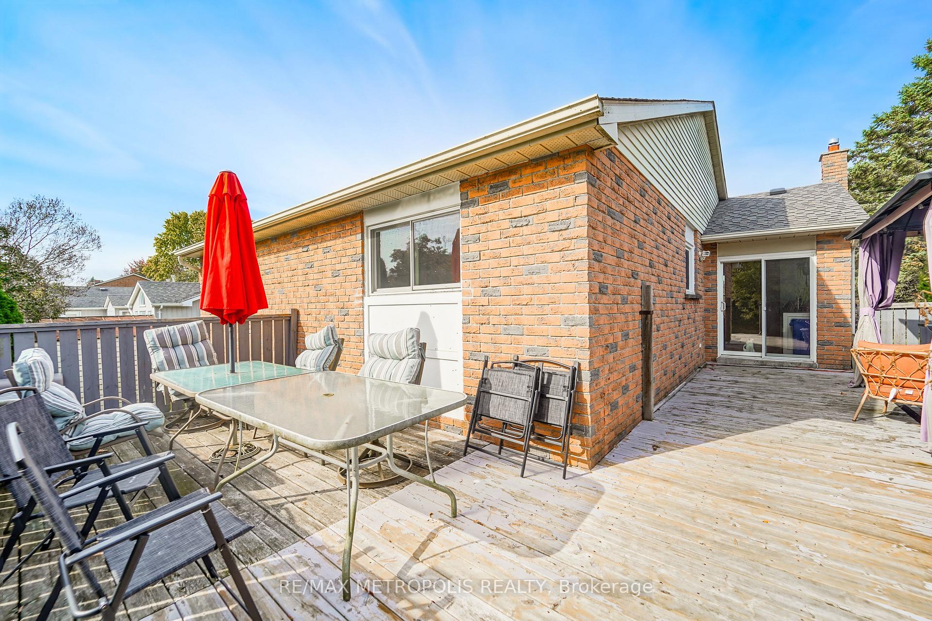 Photo 13 of 1 Herriot Street, Caledon, Palgrave — HOMEH