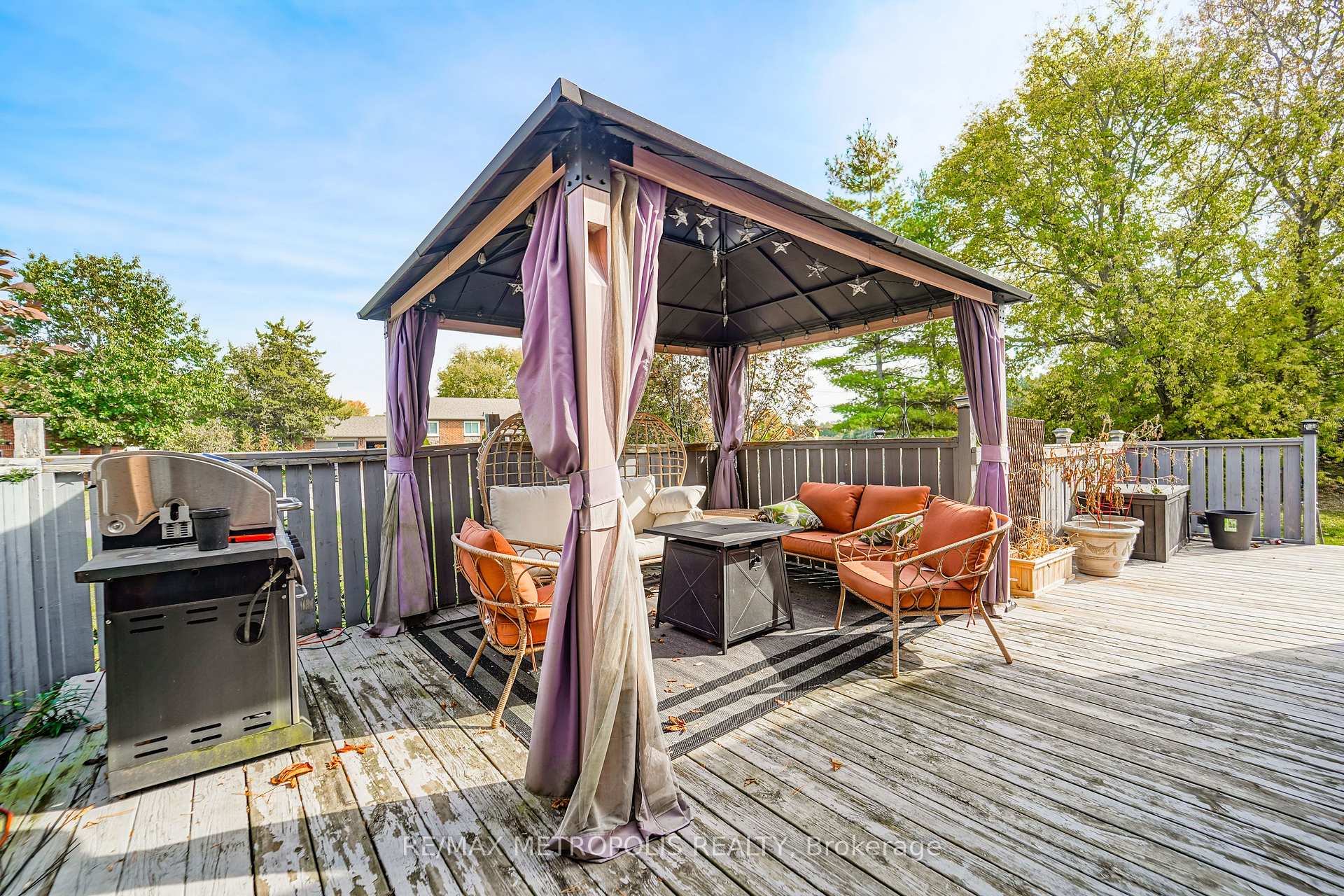 Photo 15 of 1 Herriot Street, Caledon, Palgrave — HOMEH