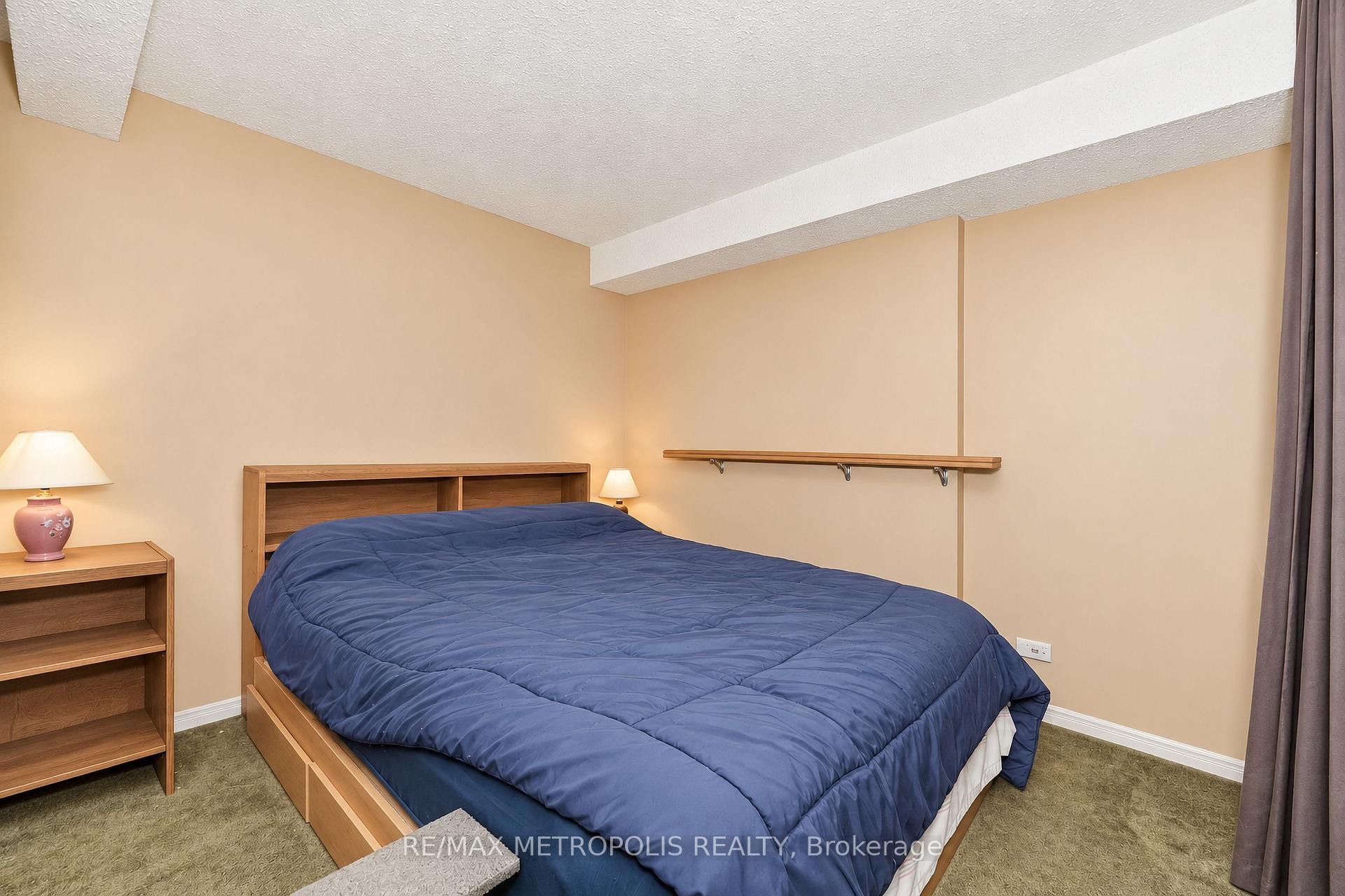 Photo 43 of 1 Herriot Street, Caledon, Palgrave — HOMEH