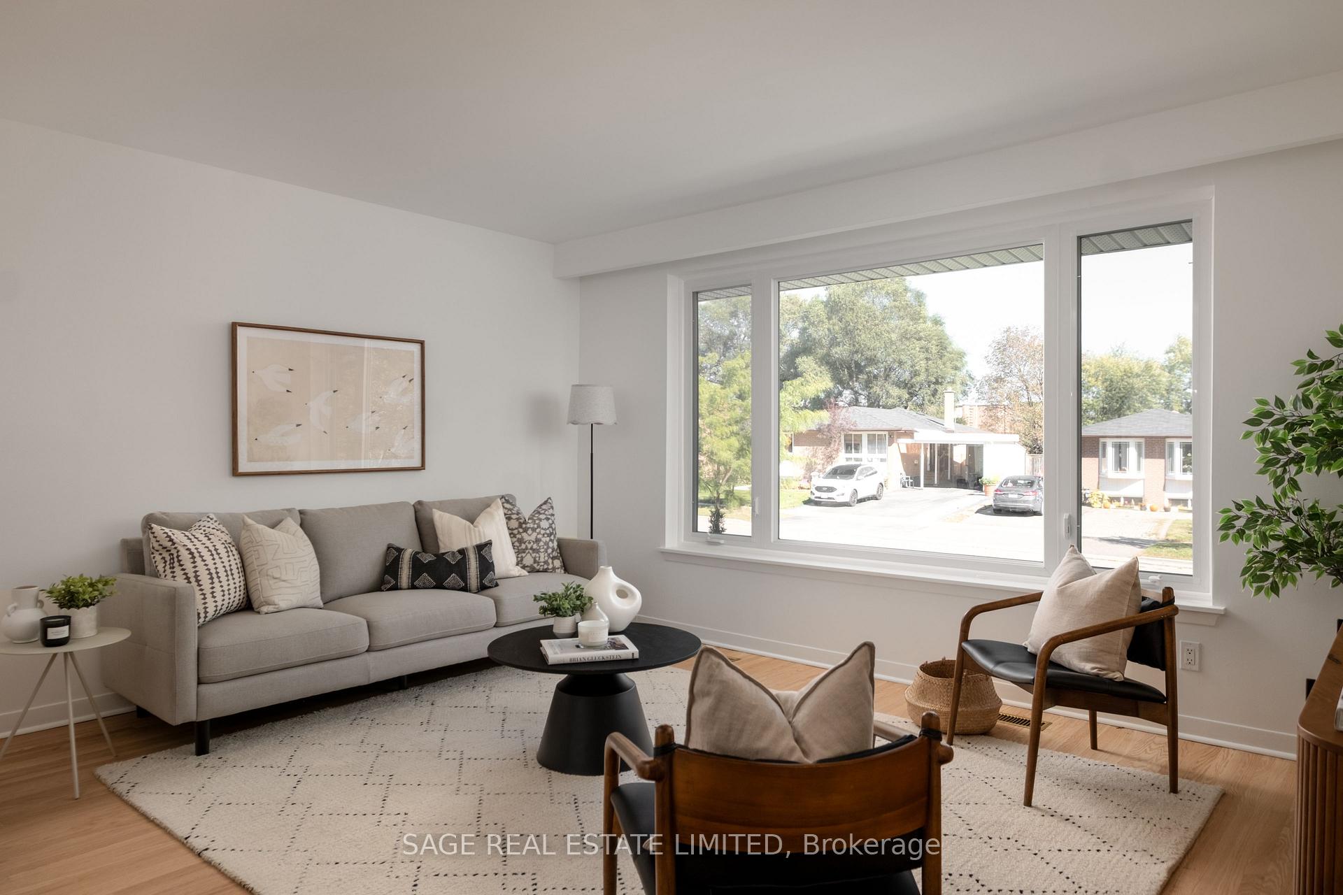 Photo 9 of 1410 Lewisham Drive, Mississauga, Clarkson — HOMEH