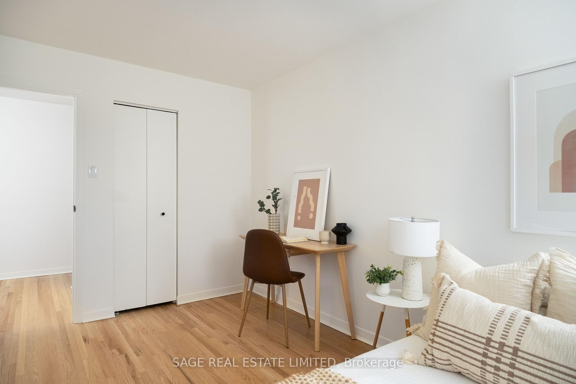 Photo 25 of 1410 Lewisham Drive, Mississauga, Clarkson — HOMEH