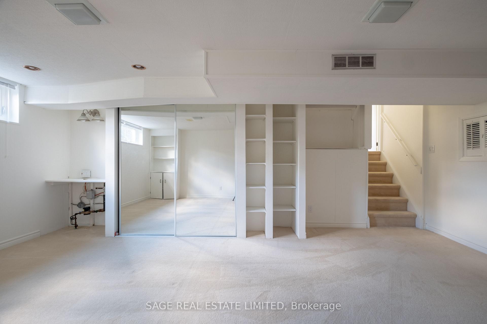 Photo 35 of 1410 Lewisham Drive, Mississauga, Clarkson — HOMEH