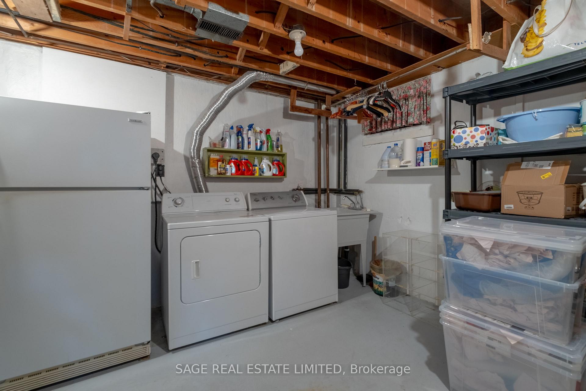 Photo 37 of 1410 Lewisham Drive, Mississauga, Clarkson — HOMEH