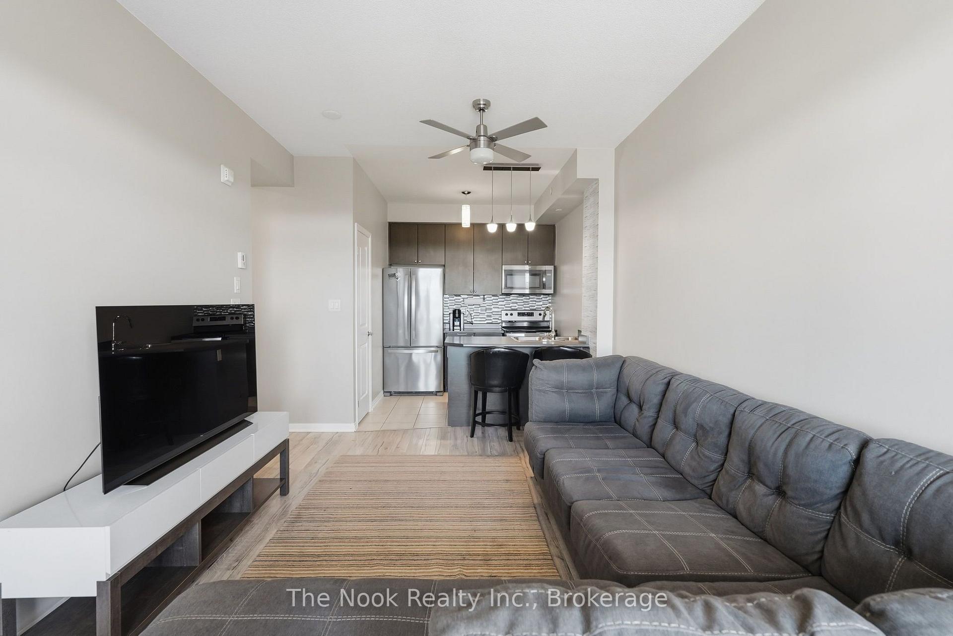 Photo 16 of Unit 420, 84 Aspen Springs Drive, Clarington, Bowmanville — HOMEH