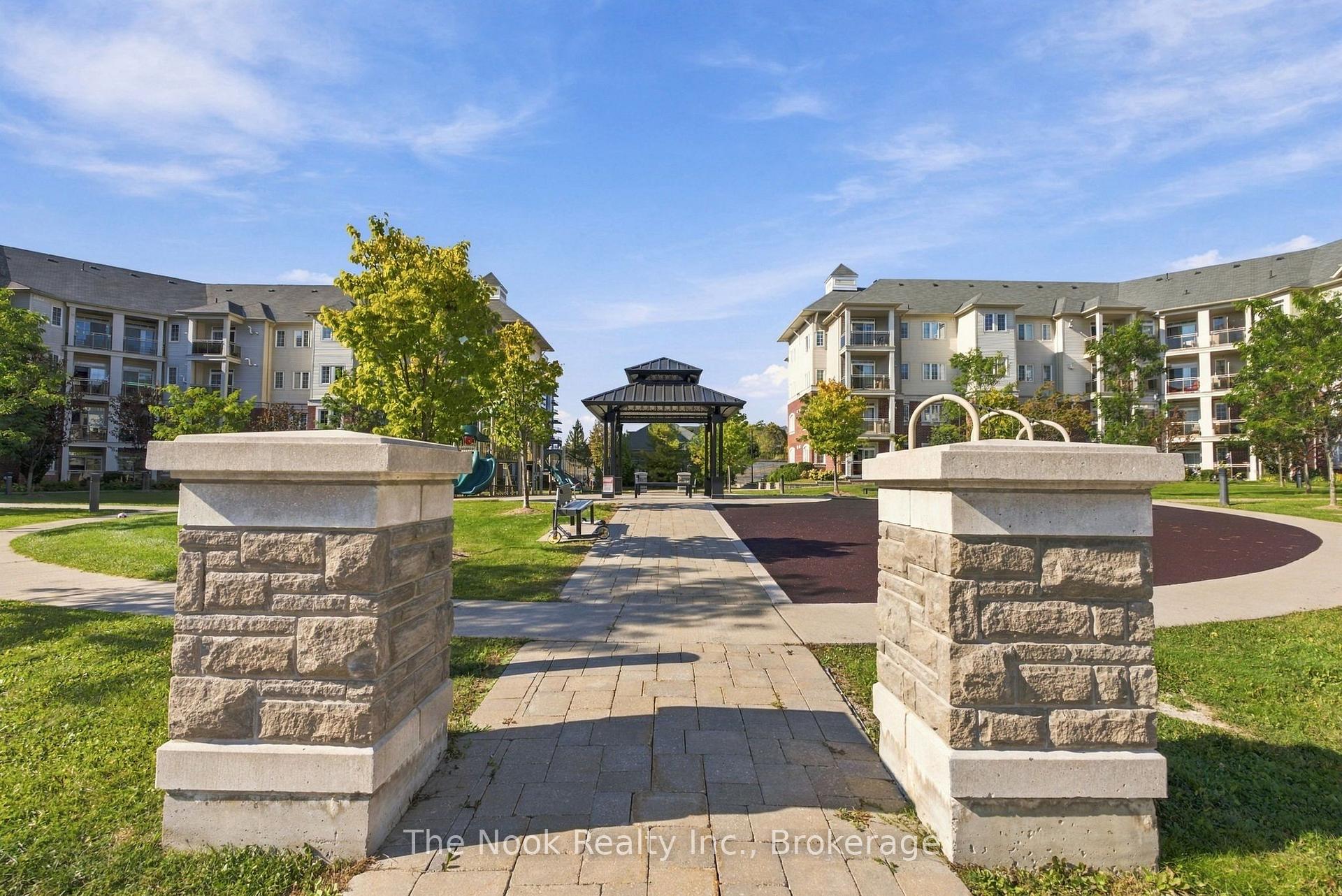 Photo 34 of Unit 420, 84 Aspen Springs Drive, Clarington, Bowmanville — HOMEH