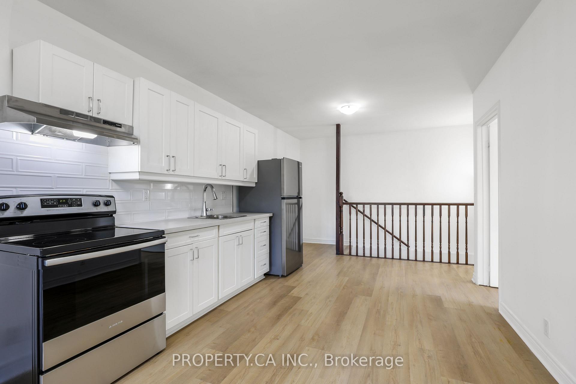 Photo 8 of Unit 3, 121 Melrose Street, Etobicoke, Mimico — HOMEH