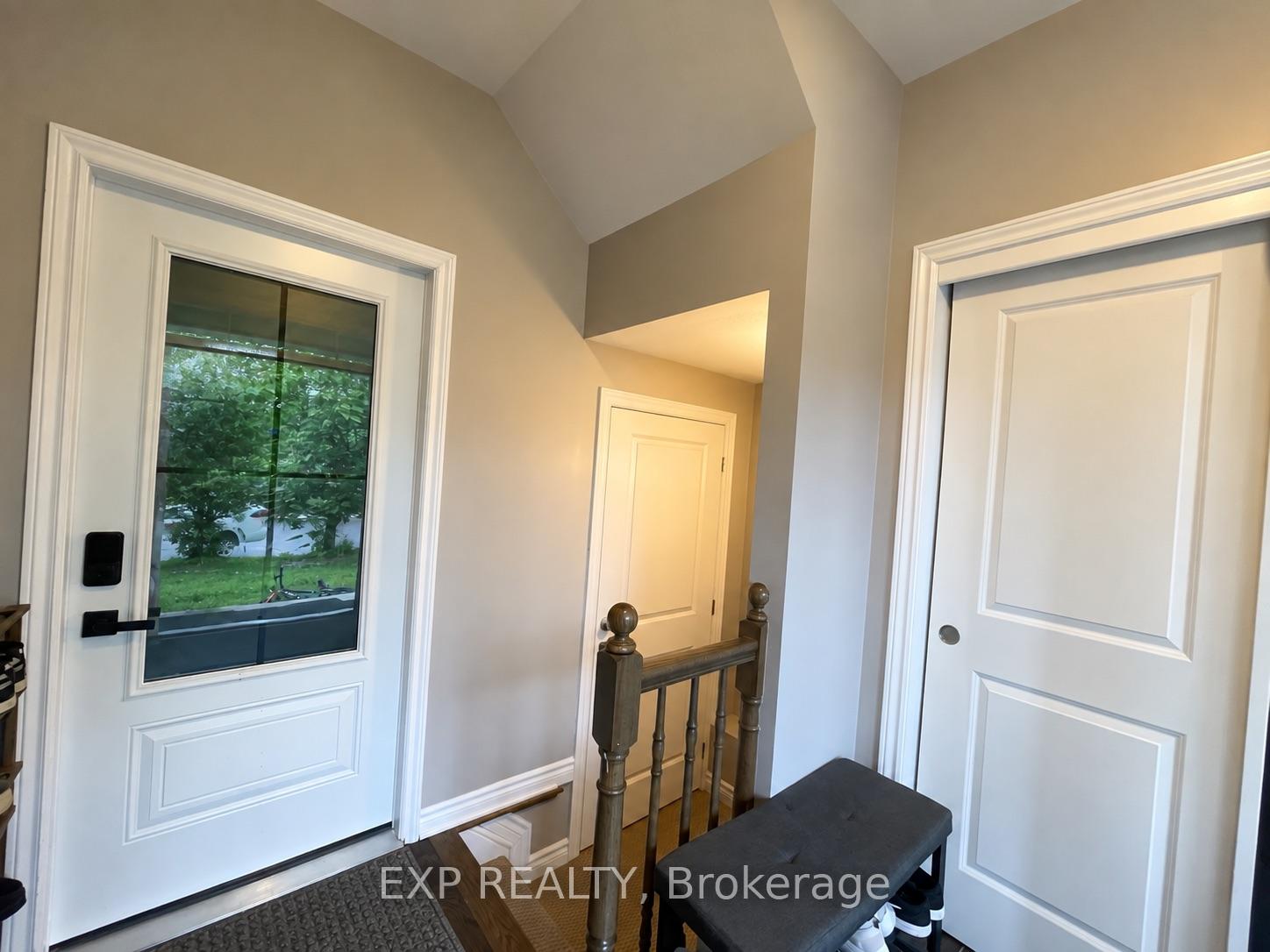 Photo 3 of 12 Knockaderry Crescent, Ottawa, Barrhaven - Half Moon Bay — HOMEH