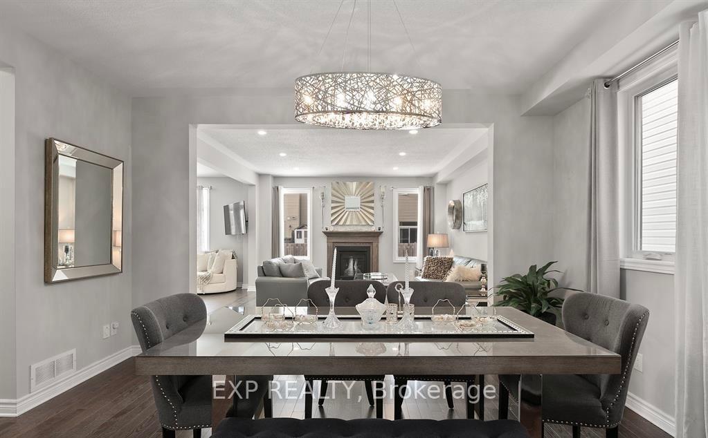 Photo 5 of 12 Knockaderry Crescent, Ottawa, Barrhaven - Half Moon Bay — HOMEH