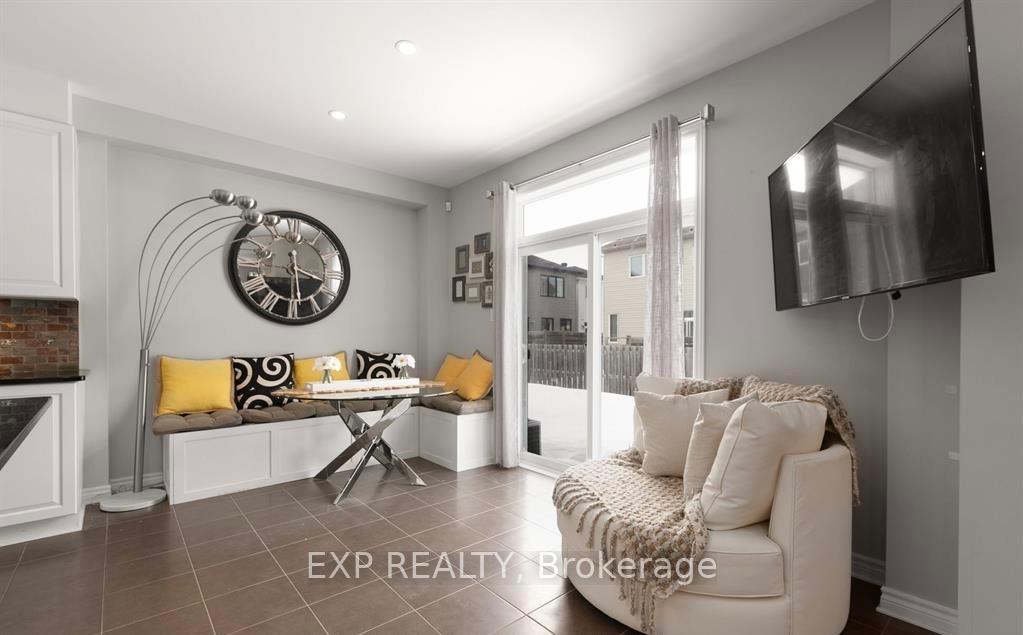 Photo 12 of 12 Knockaderry Crescent, Ottawa, Barrhaven - Half Moon Bay — HOMEH