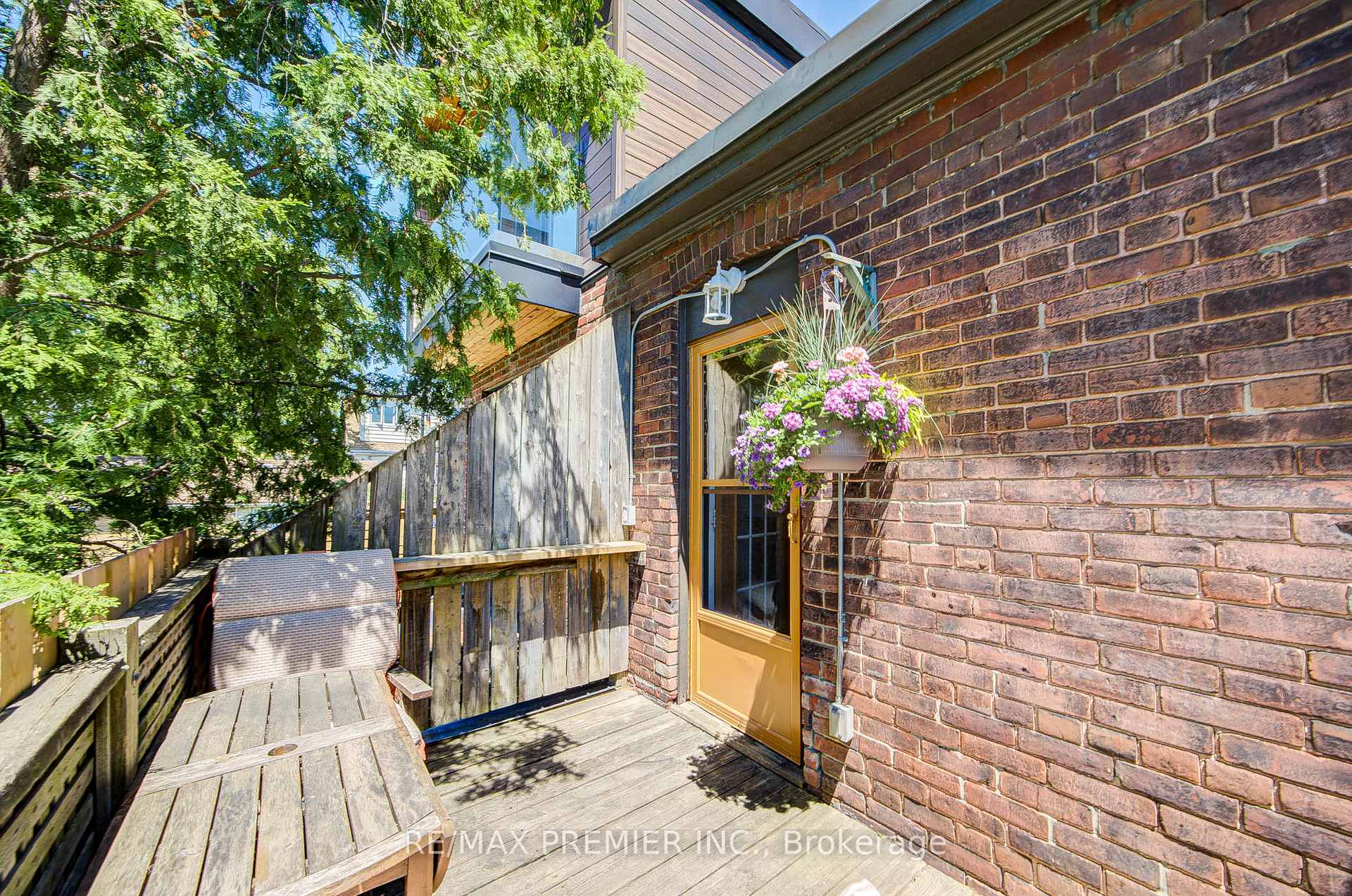 Photo 16 of Unit 3, 224 Lippincott Street, Toronto, University — HOMEH