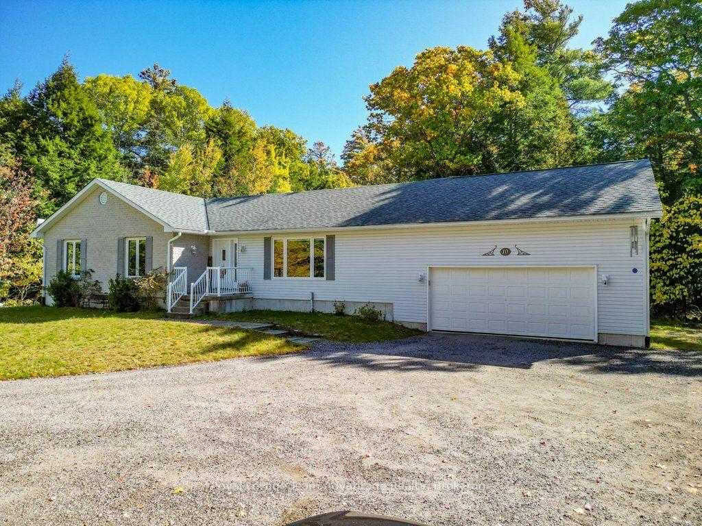 Photo of 10 Oakridge Road