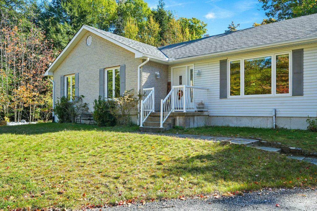 Photo 7 of 10 Oakridge Road, McDougall — HOMEH
