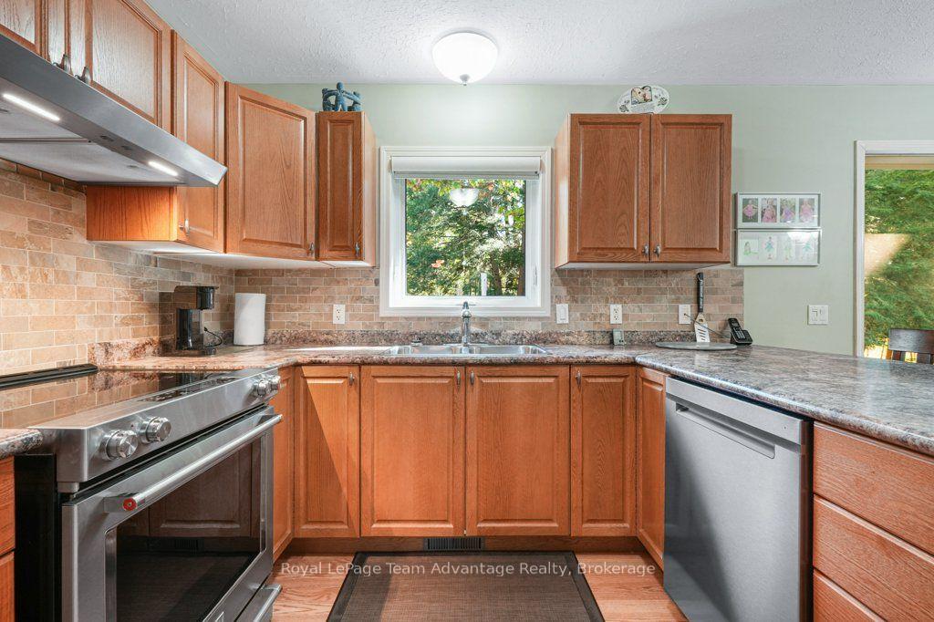Photo 17 of 10 Oakridge Road, McDougall — HOMEH