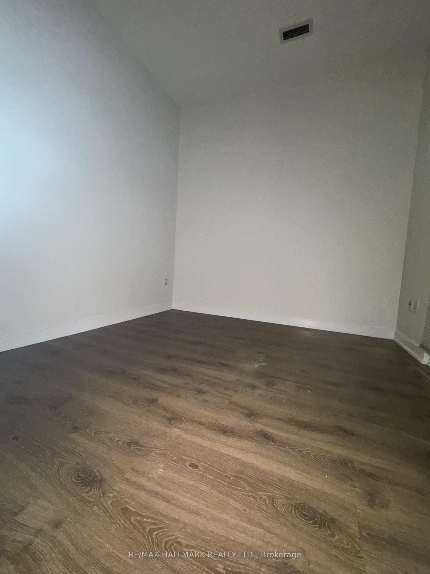 Photo 6 of Unit G19, 33 Iceboat Terrace, Toronto, Waterfront Communities — HOMEH