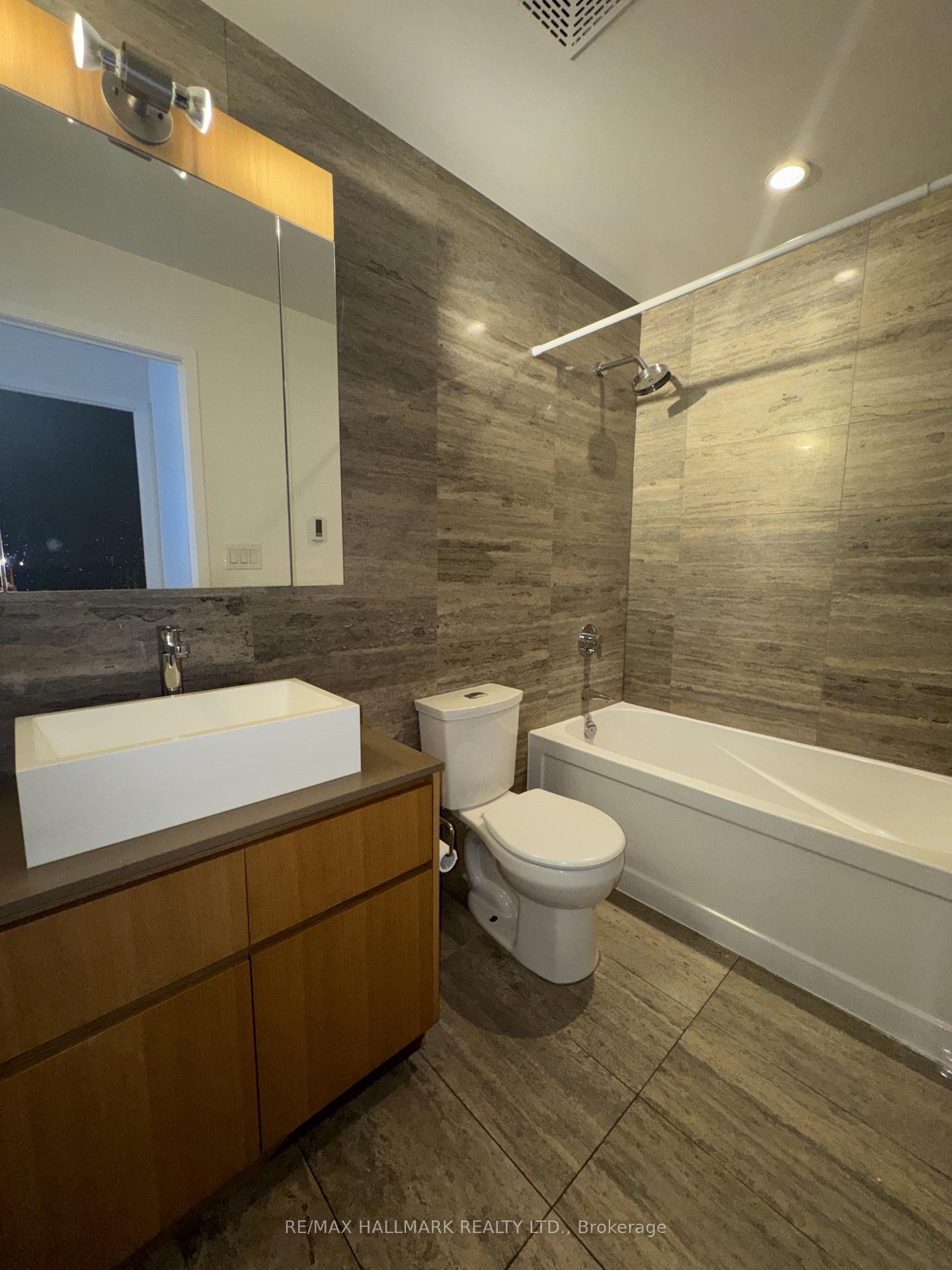 Photo 7 of Unit G19, 33 Iceboat Terrace, Toronto, Waterfront Communities — HOMEH