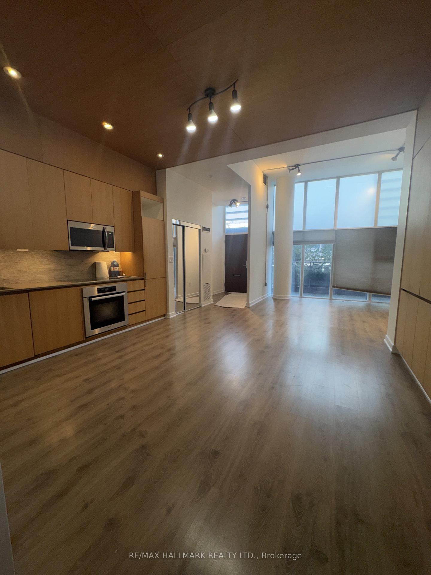 Photo 8 of Unit G19, 33 Iceboat Terrace, Toronto, Waterfront Communities — HOMEH