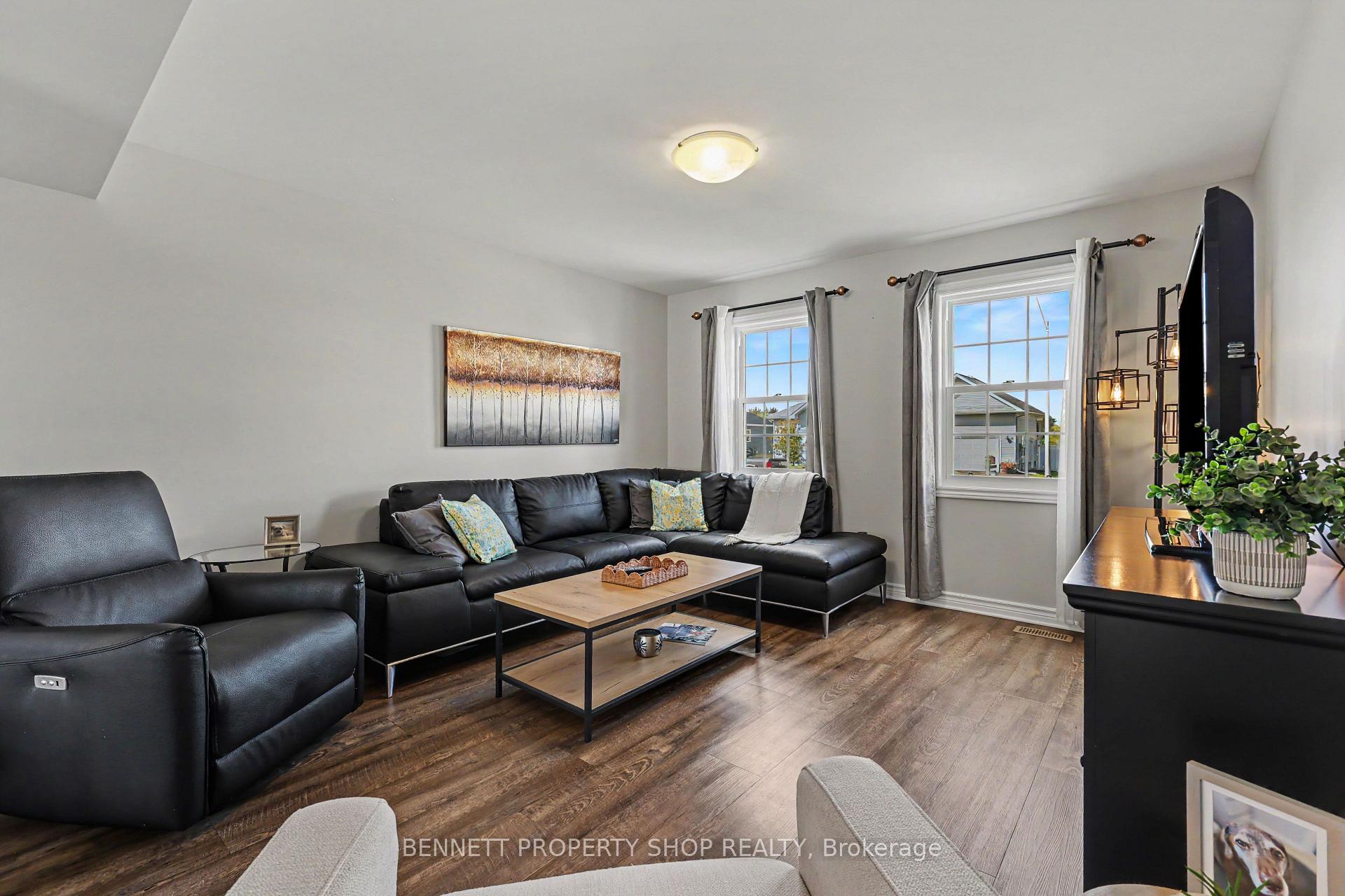 Photo 3 of 77 Tabitha Crescent, North Dundas, Chesterville — HOMEH