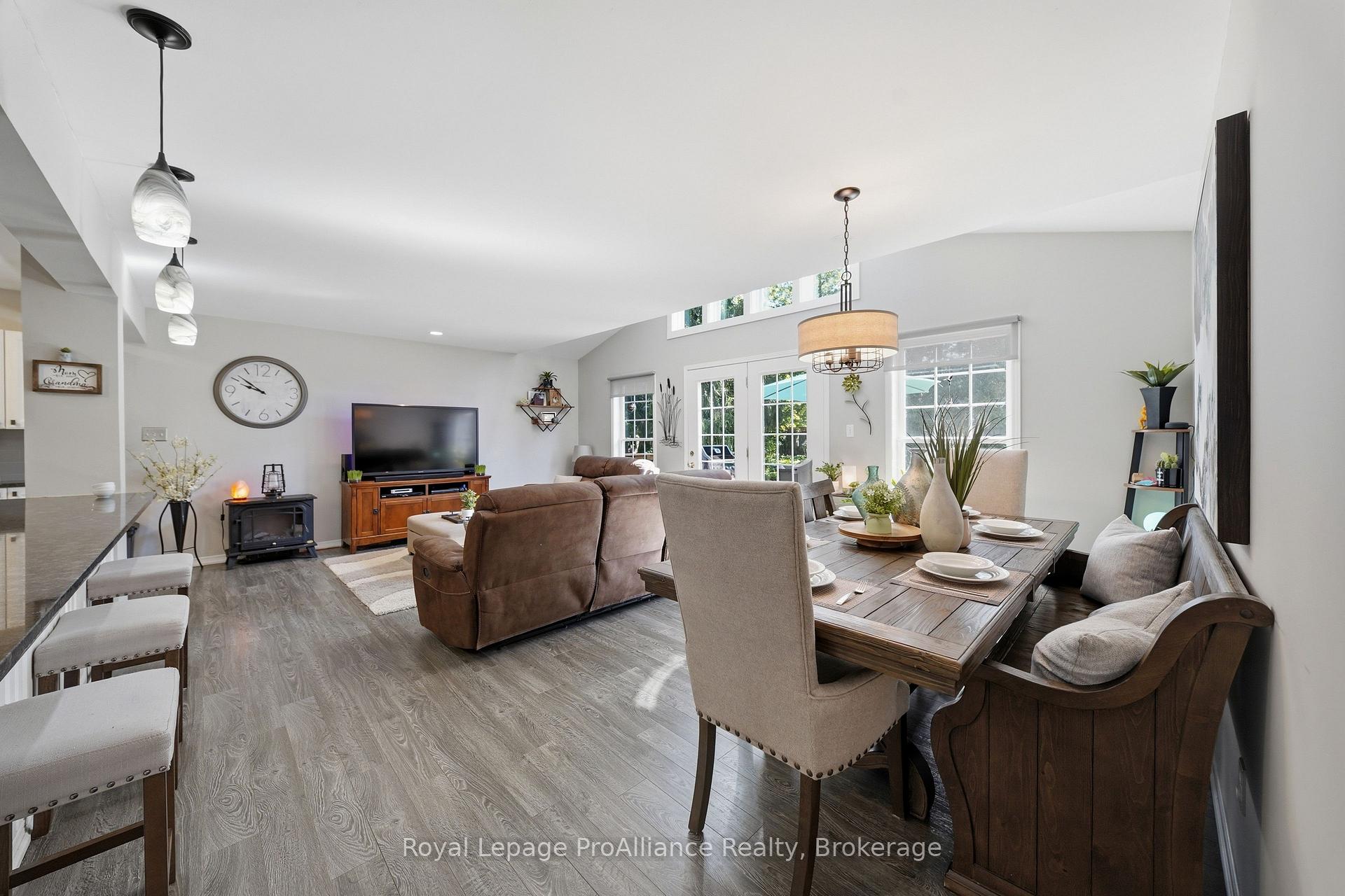 Photo 13 of 59 Palmer Road, Belleville, Belleville Ward — HOMEH