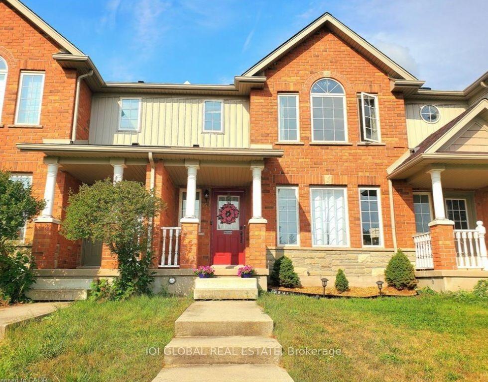 Photo of 559 Victoria Road N