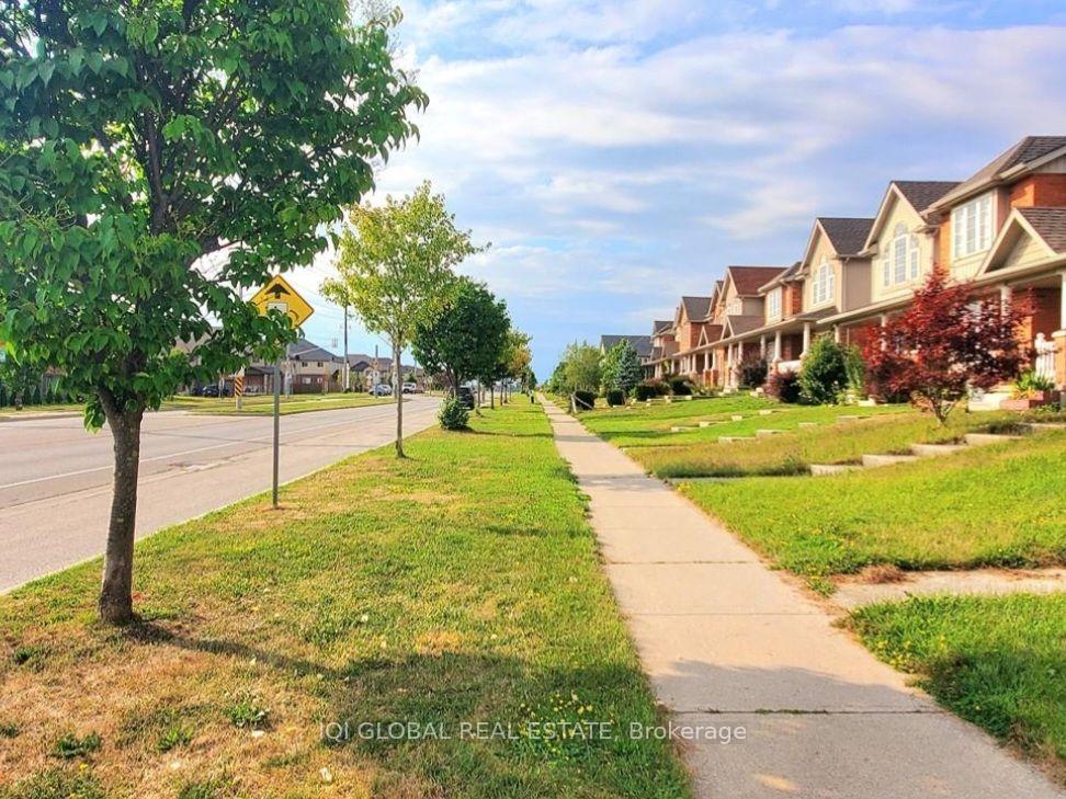 Photo 29 of 559 Victoria Road N, Guelph, Victoria North — HOMEH