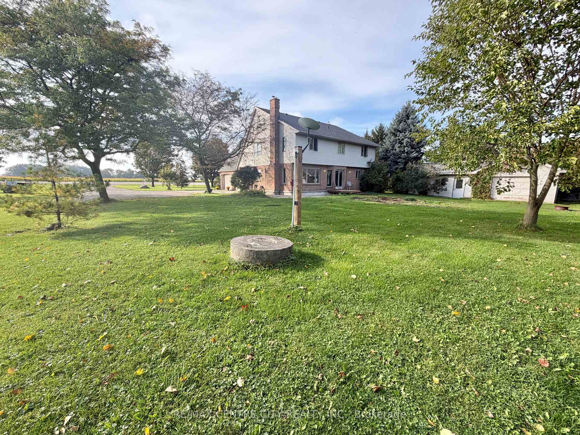 Photo 8 of 7442 Fairview Road, Central Elgin, Rural Central Elgin — HOMEH