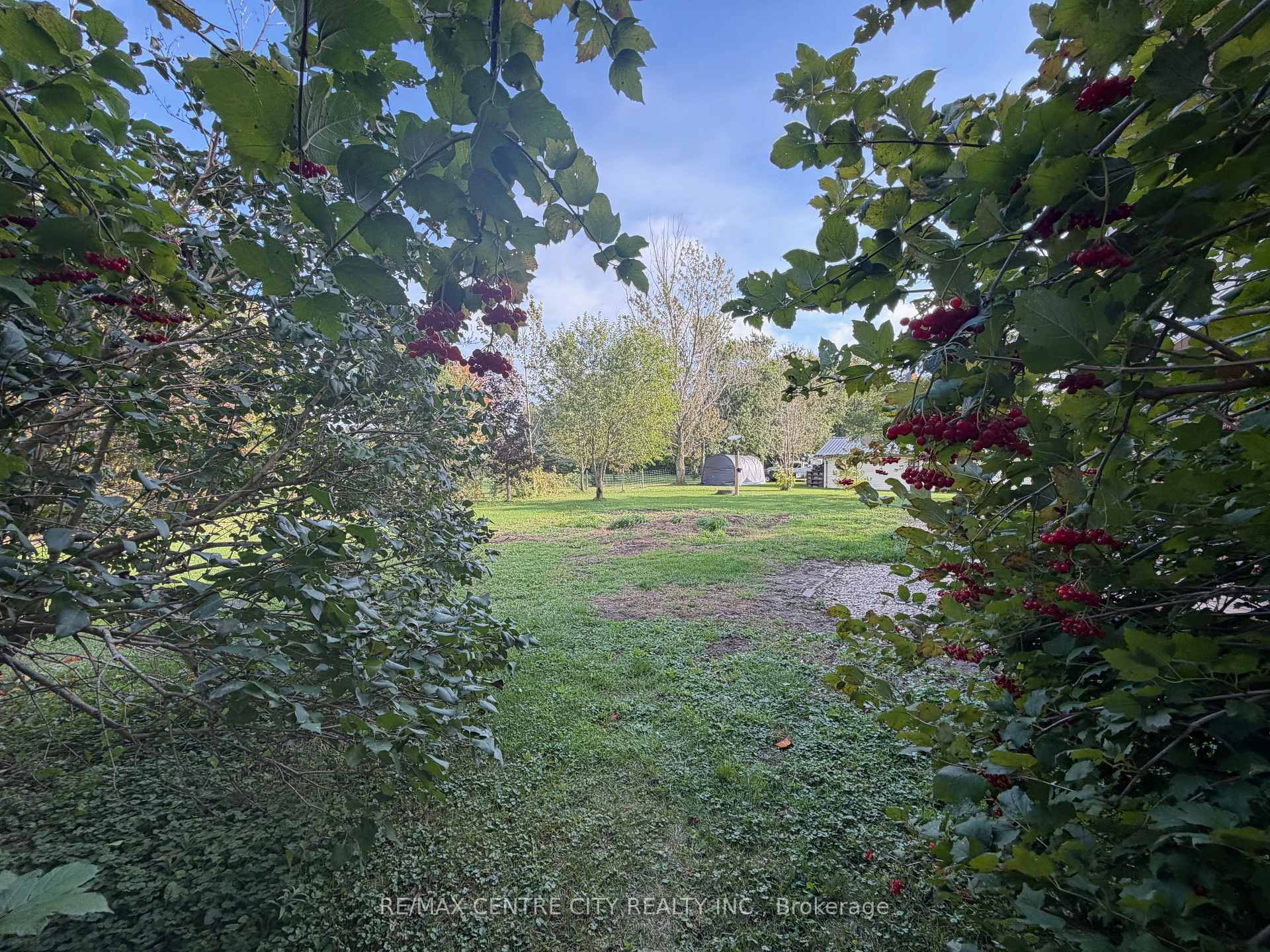 Photo 11 of 7442 Fairview Road, Central Elgin, Rural Central Elgin — HOMEH