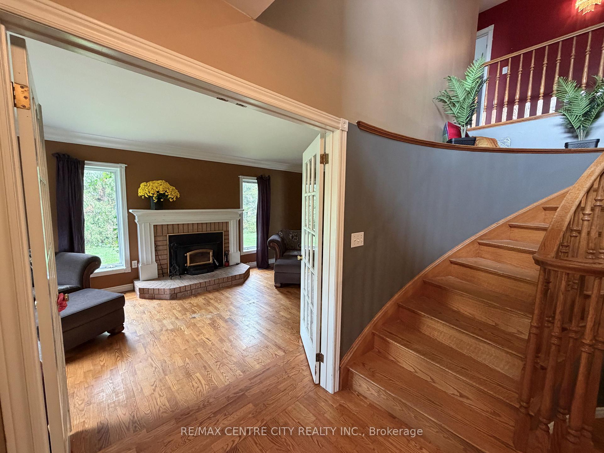 Photo 16 of 7442 Fairview Road, Central Elgin, Rural Central Elgin — HOMEH