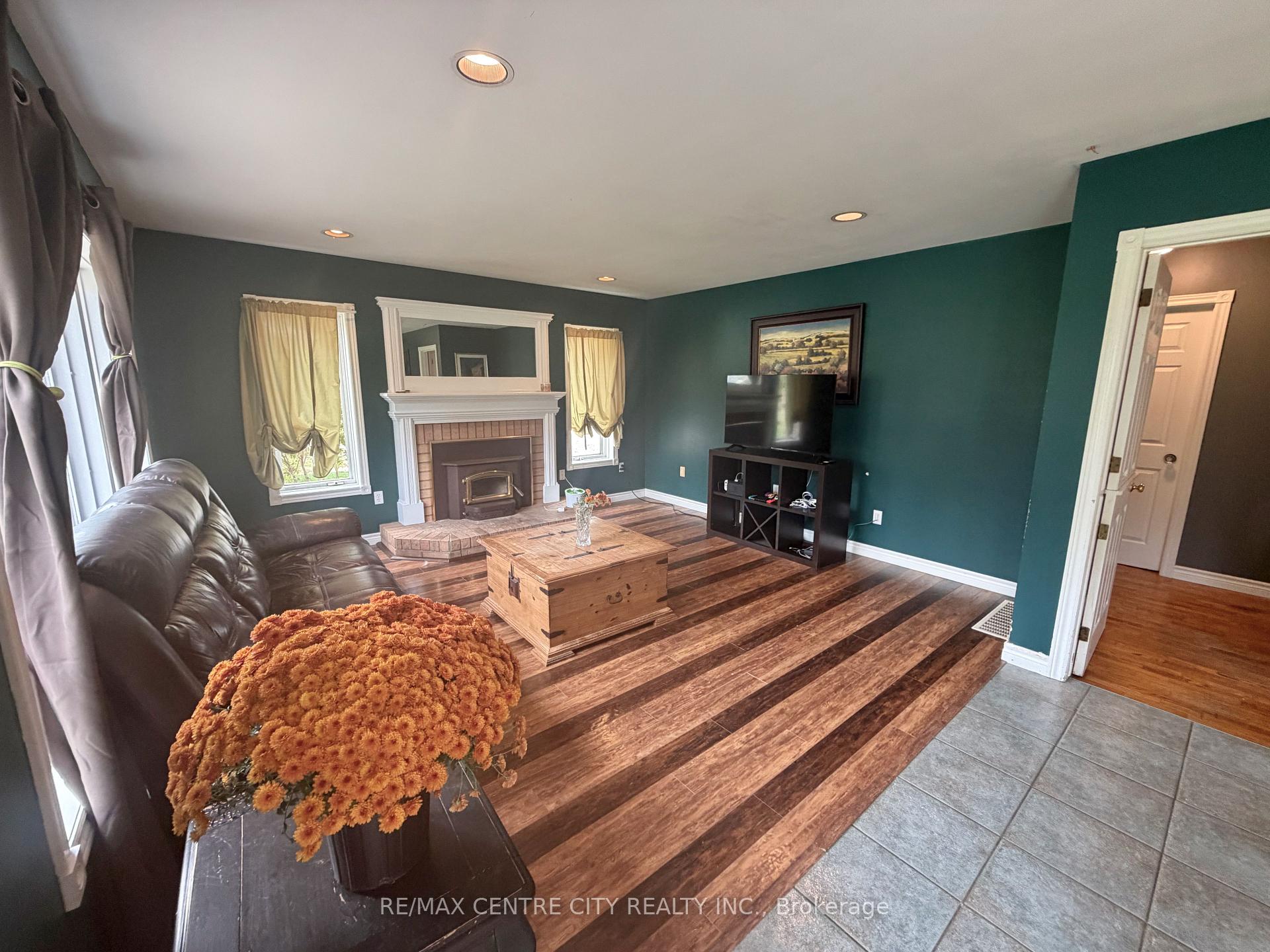 Photo 23 of 7442 Fairview Road, Central Elgin, Rural Central Elgin — HOMEH