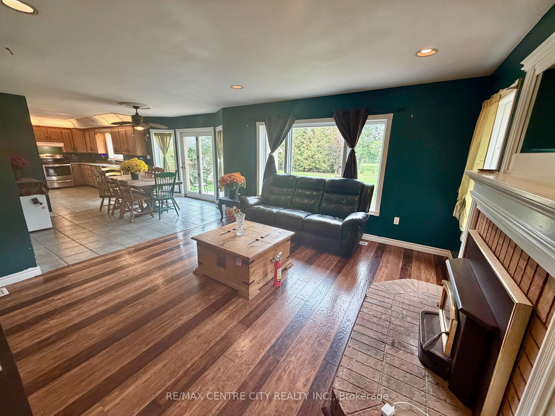 Photo 24 of 7442 Fairview Road, Central Elgin, Rural Central Elgin — HOMEH