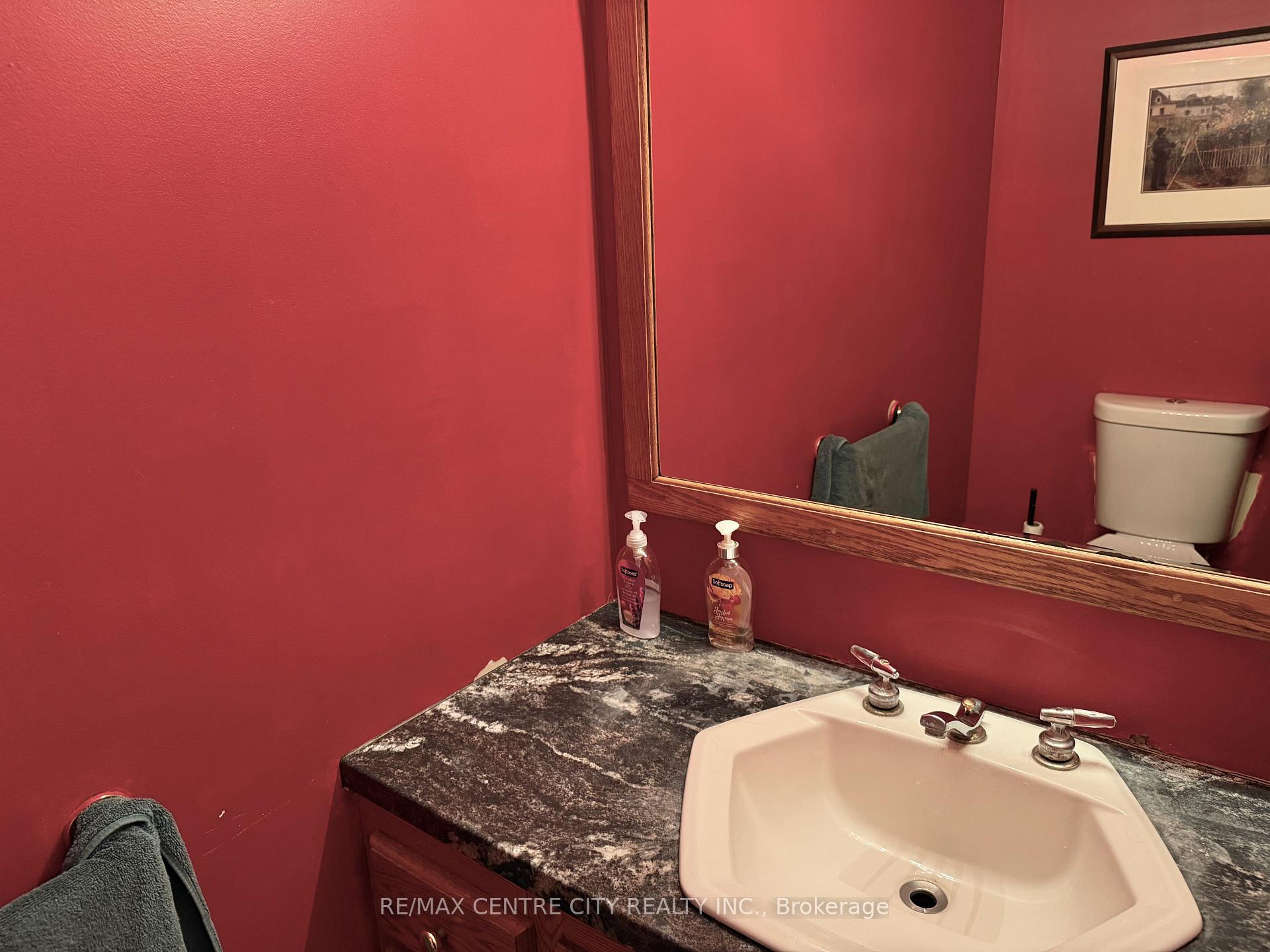 Photo 25 of 7442 Fairview Road, Central Elgin, Rural Central Elgin — HOMEH