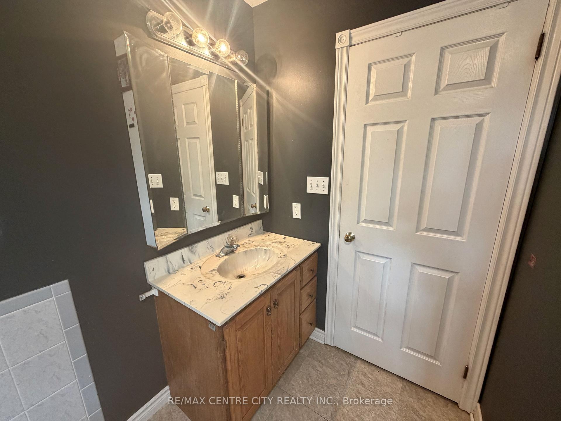 Photo 35 of 7442 Fairview Road, Central Elgin, Rural Central Elgin — HOMEH