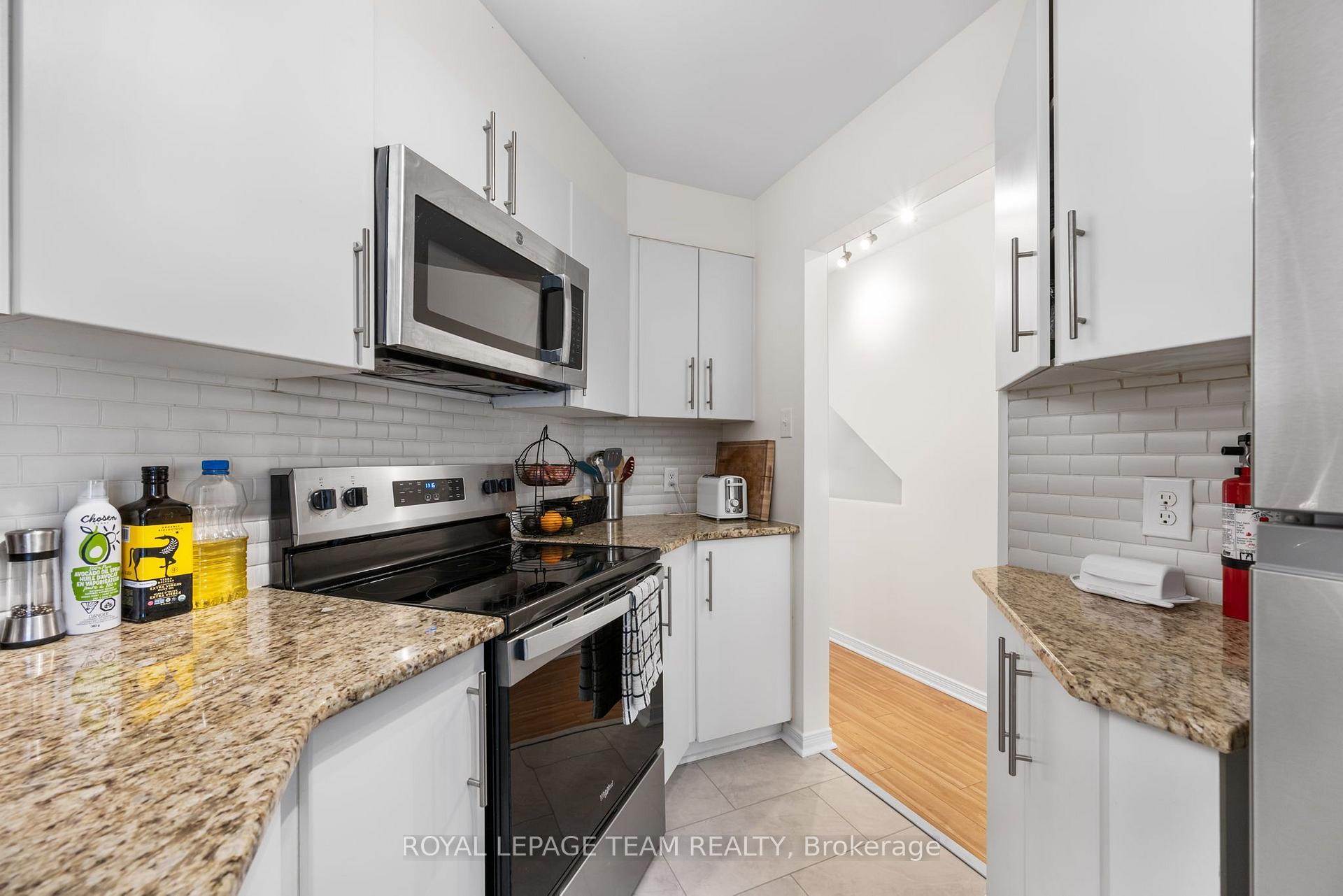 Photo 9 of 241 Lyon Street N, Ottawa, Ottawa Centre — HOMEH