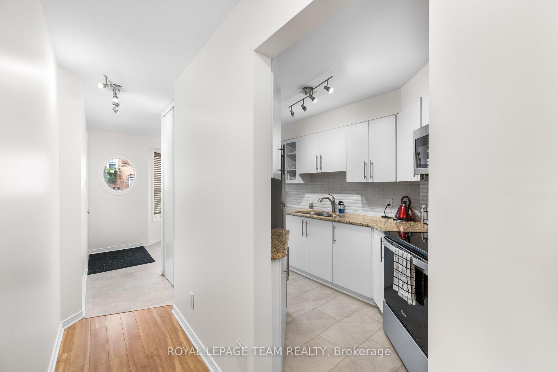 Photo 10 of 241 Lyon Street N, Ottawa, Ottawa Centre — HOMEH