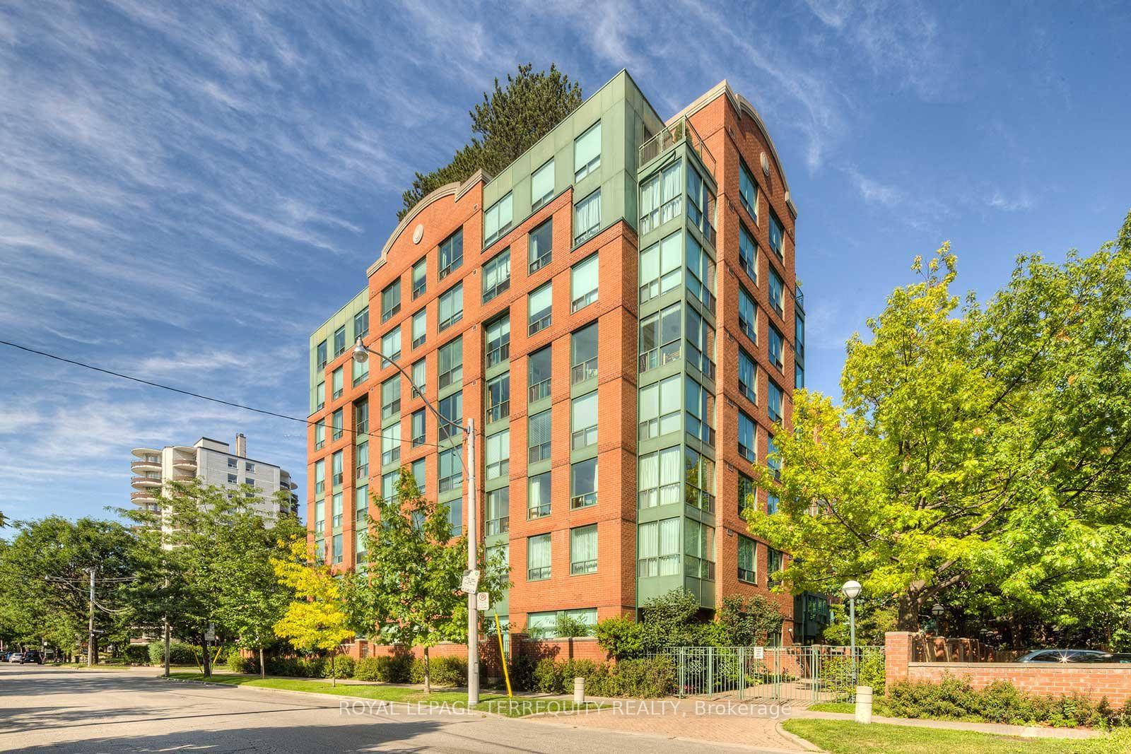 Photo 3 of Unit 524, 95 Prince Arthur Avenue, Toronto, The Annex — HOMEH
