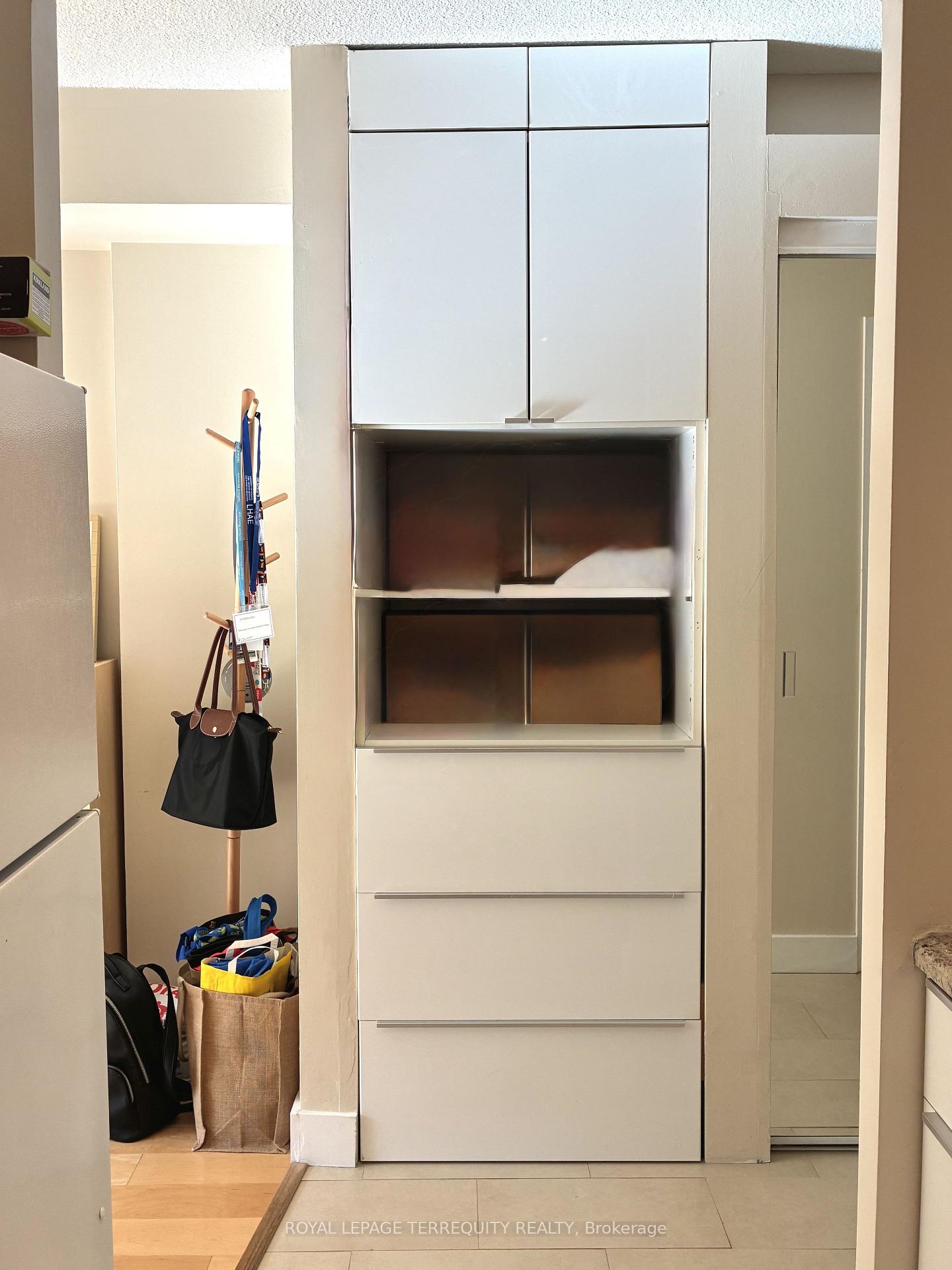 Photo 12 of Unit 524, 95 Prince Arthur Avenue, Toronto, The Annex — HOMEH