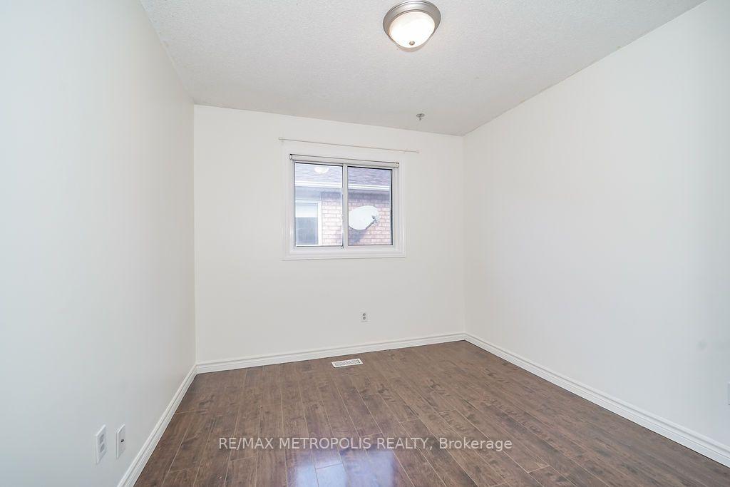 Photo 19 of Unit Main, 195 Vodden Street E, Brampton, Brampton North — HOMEH